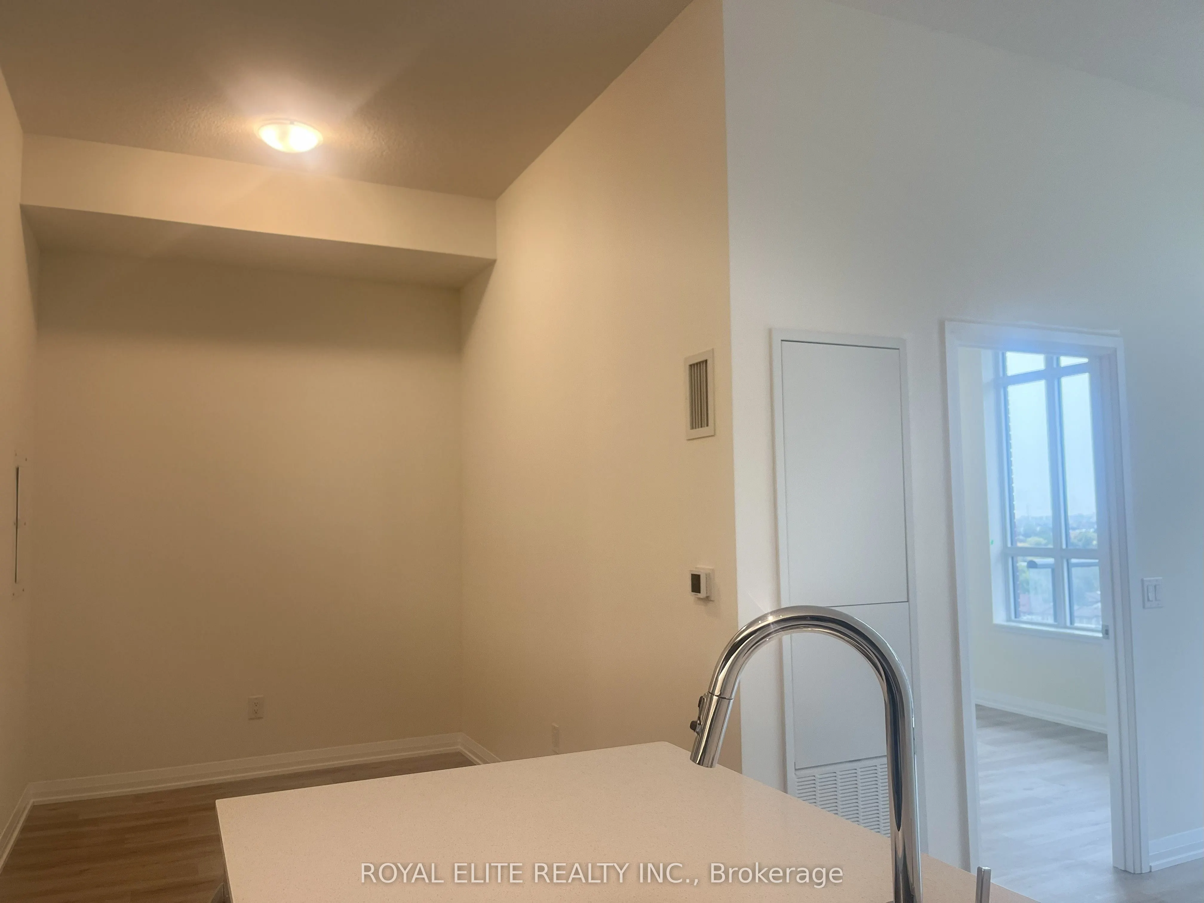 3270 Sheppard East Avenue, #923