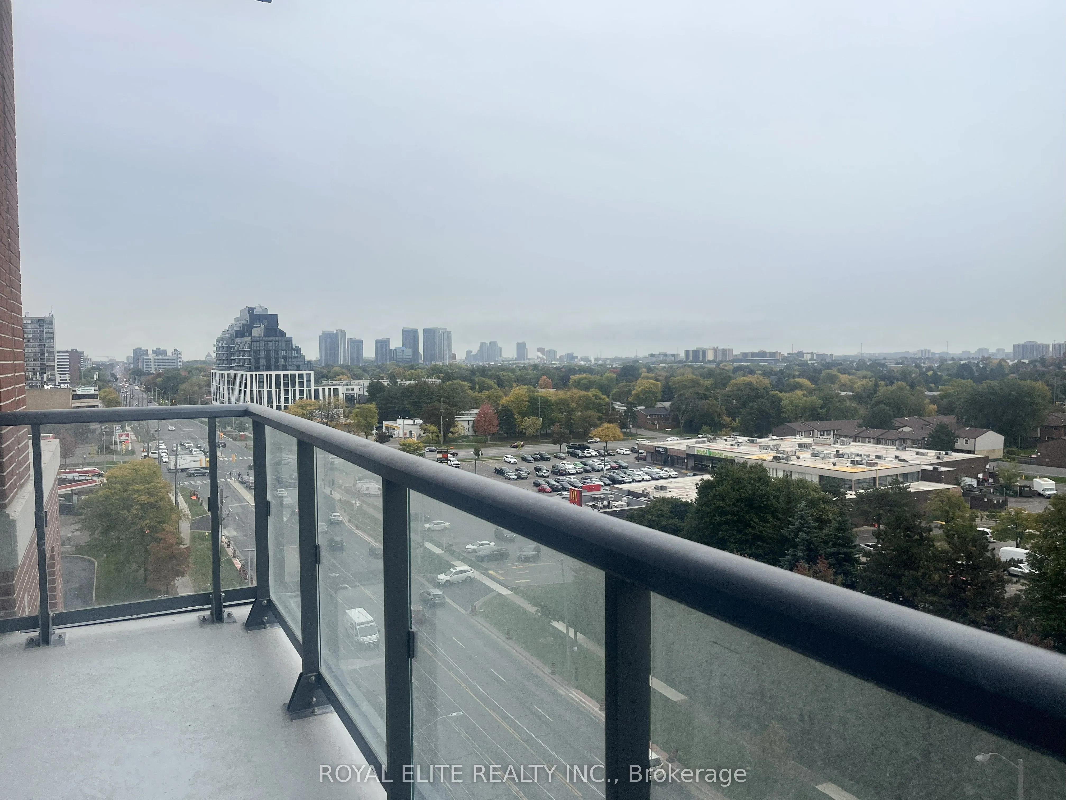 3270 Sheppard East Avenue, #923