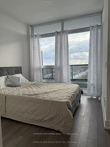 1350 Ellesmere Road, #912