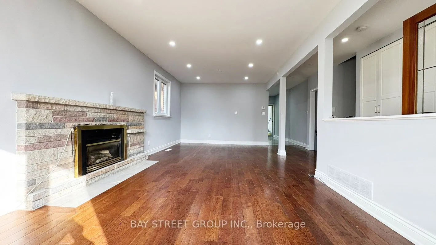64 Sloley Road