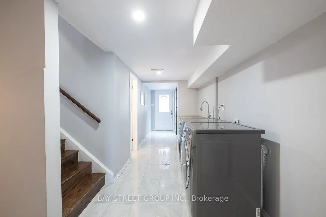 64 Sloley Road