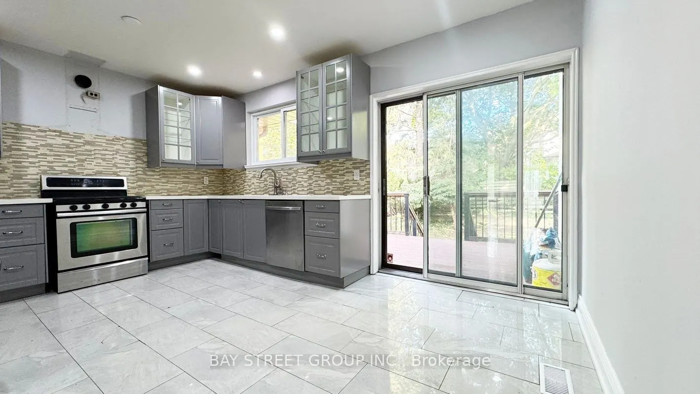 64 Sloley Road