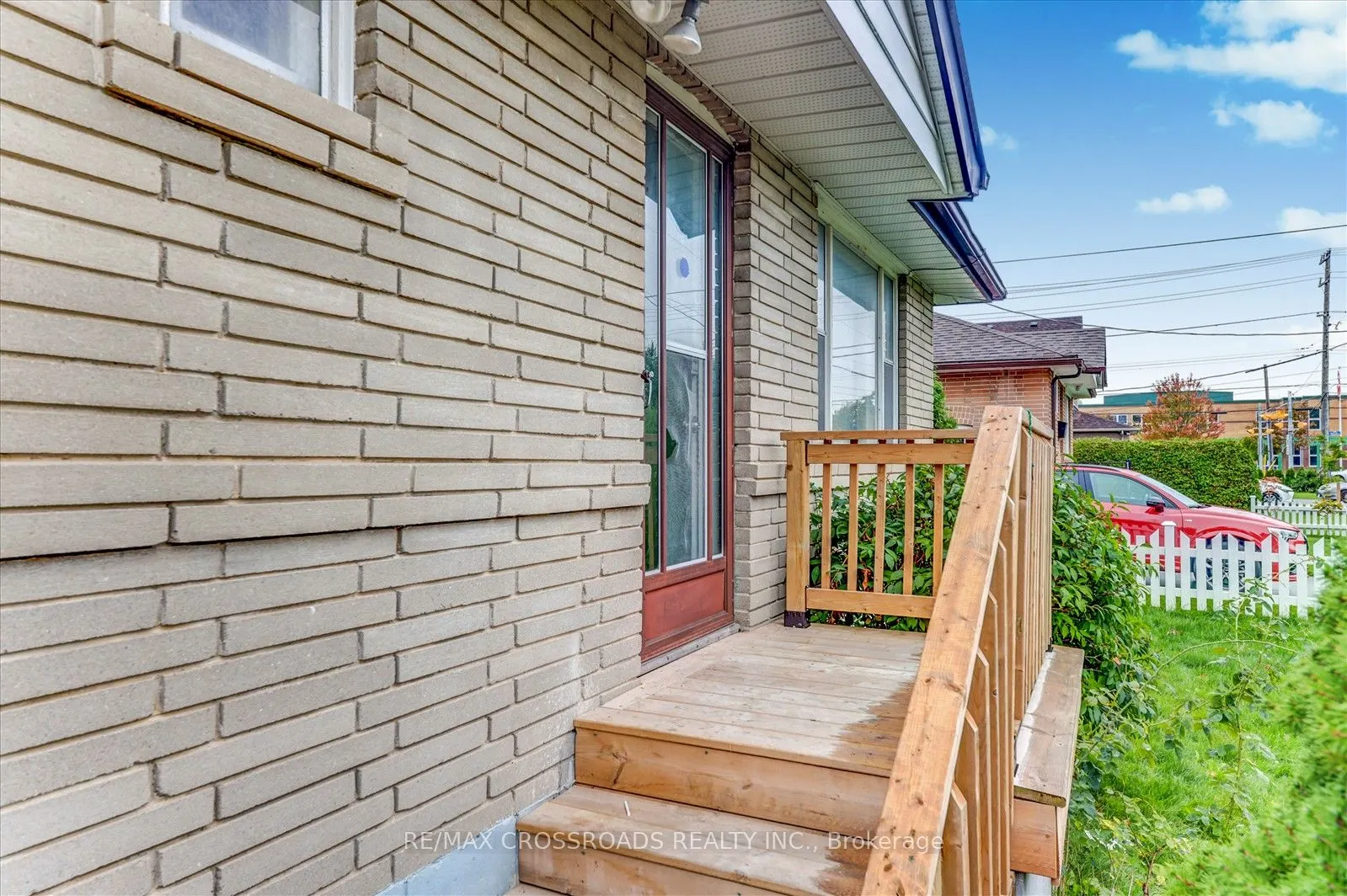 9 Euclid Avenue