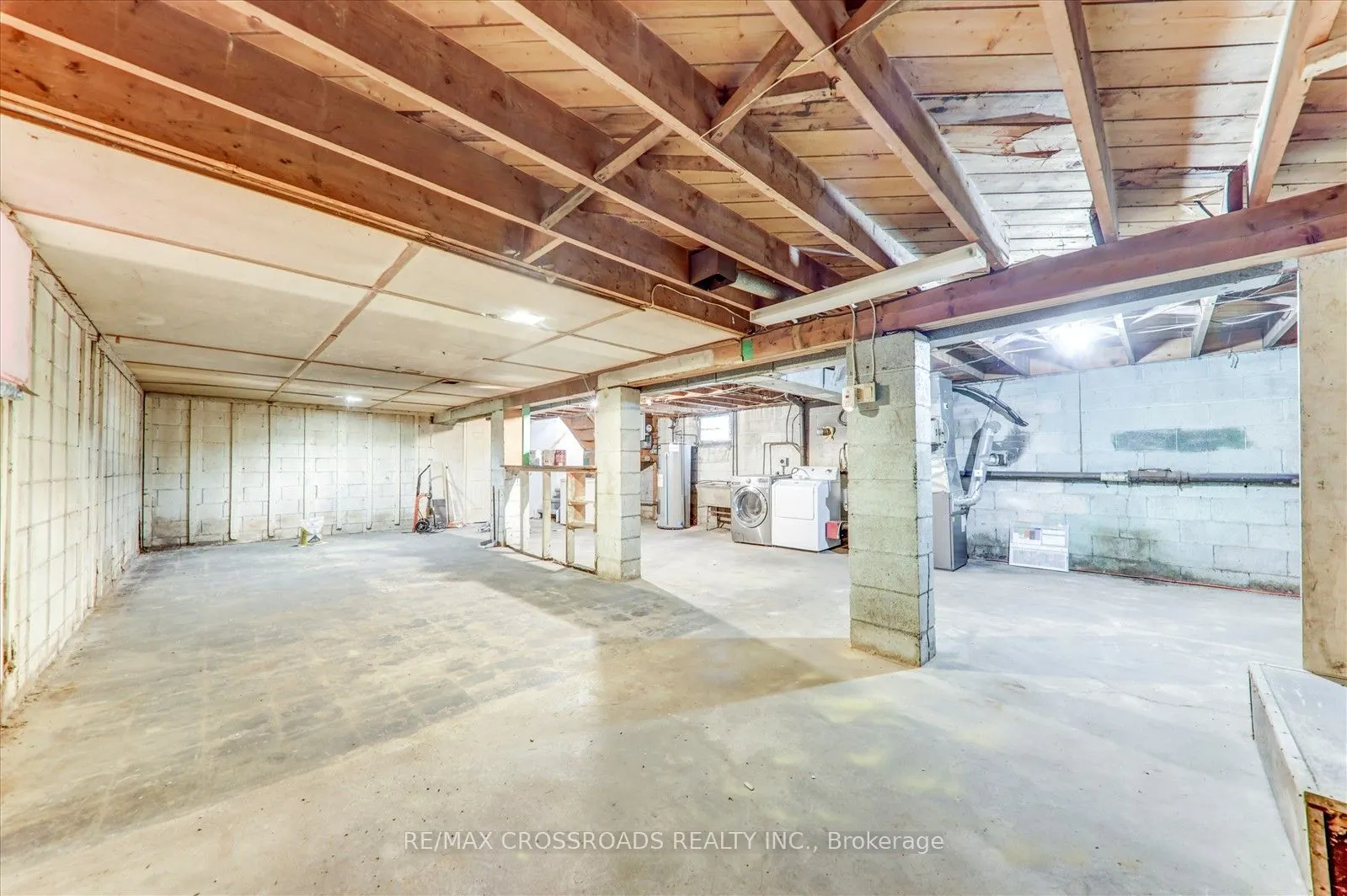 9 Euclid Avenue