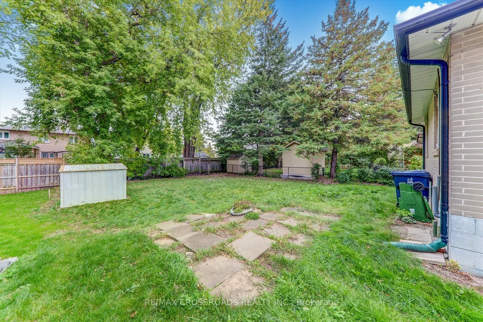 9 Euclid Avenue