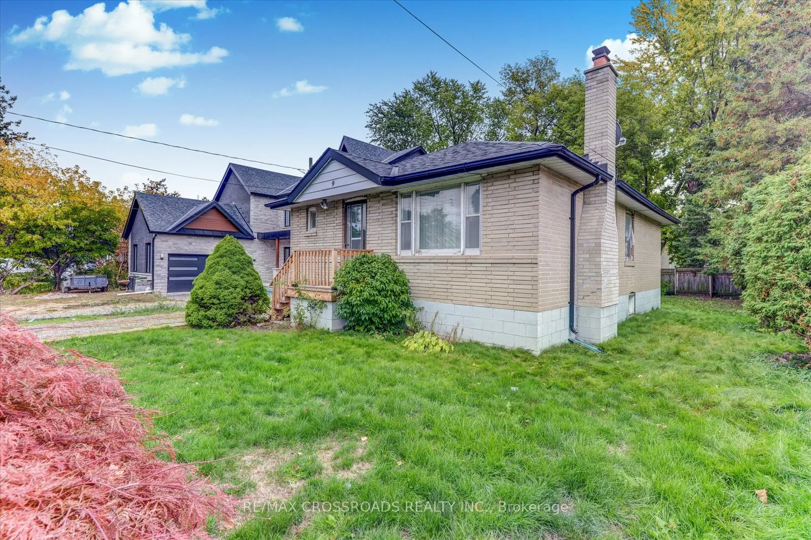 9 Euclid Avenue