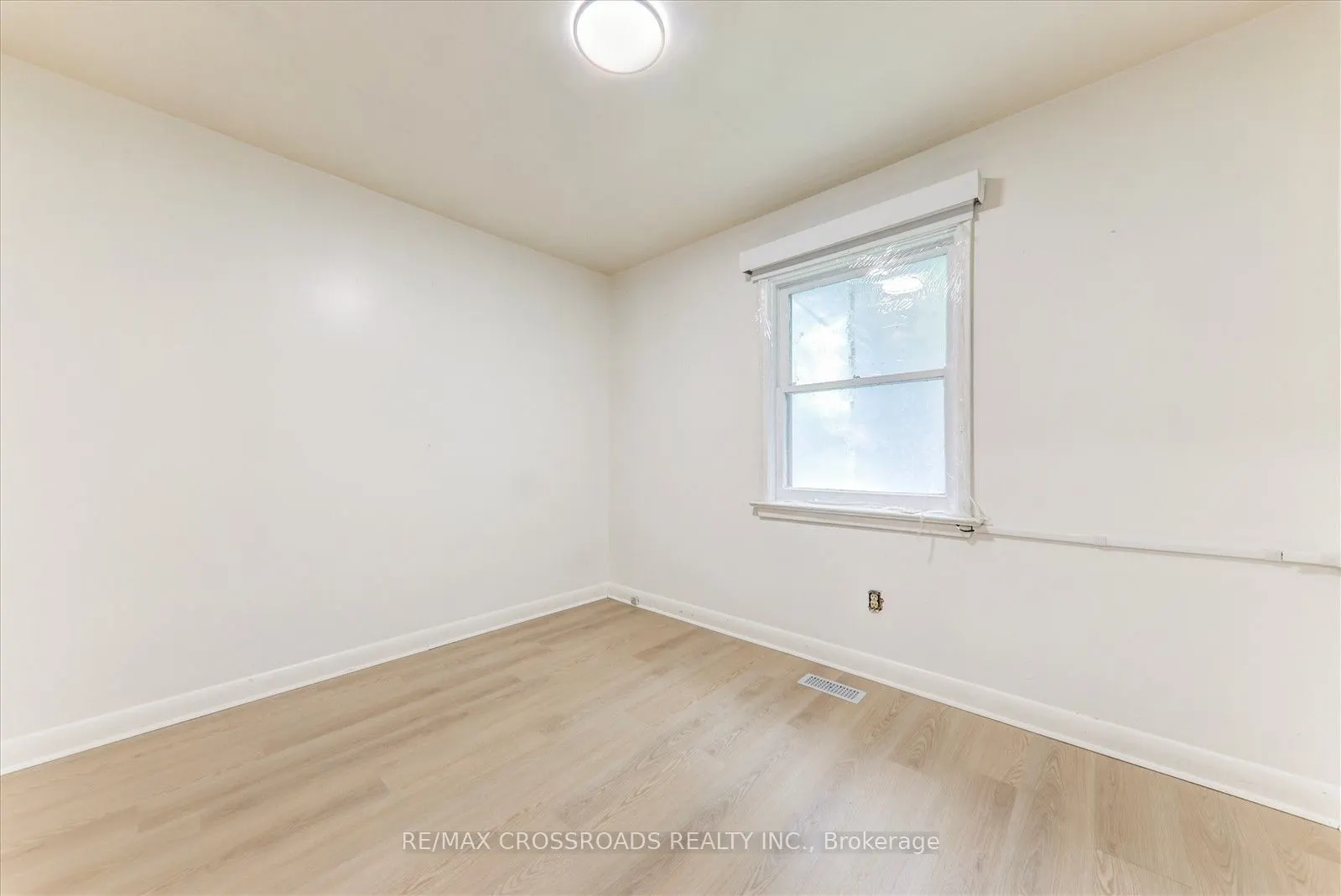 9 Euclid Avenue