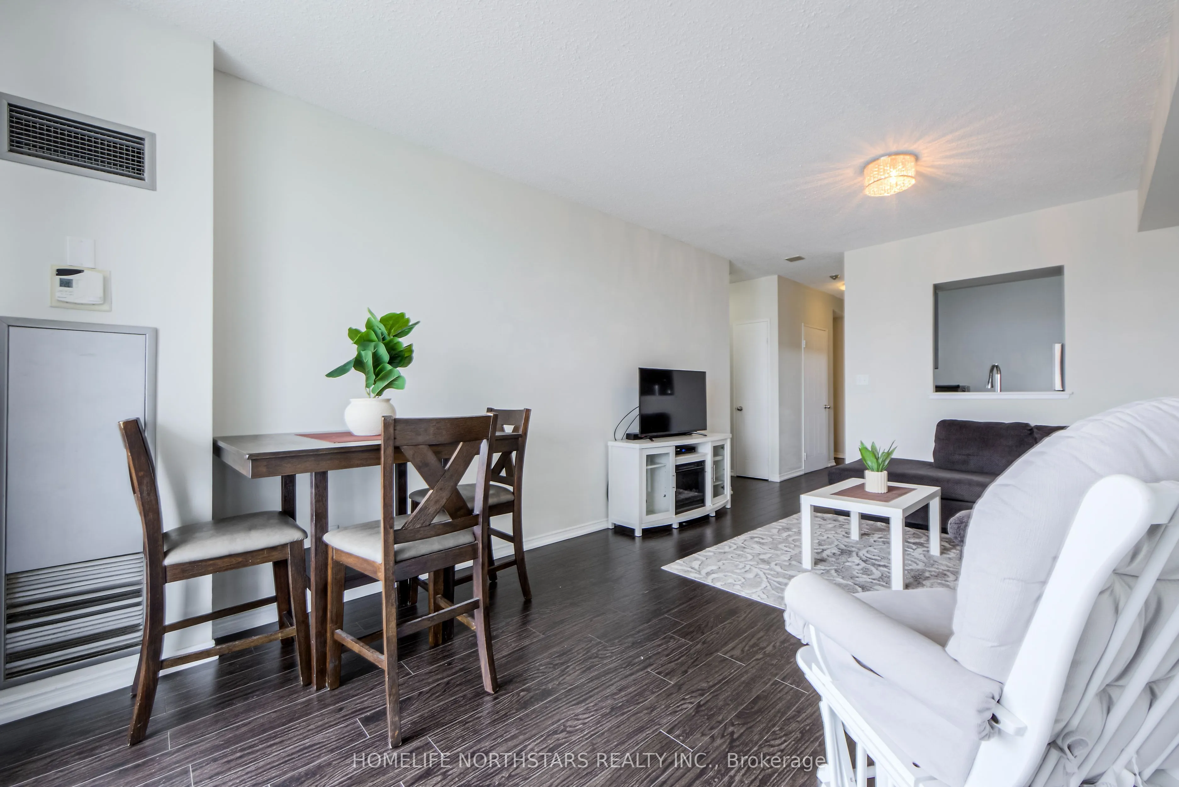 400 Mclevin Avenue, #1001