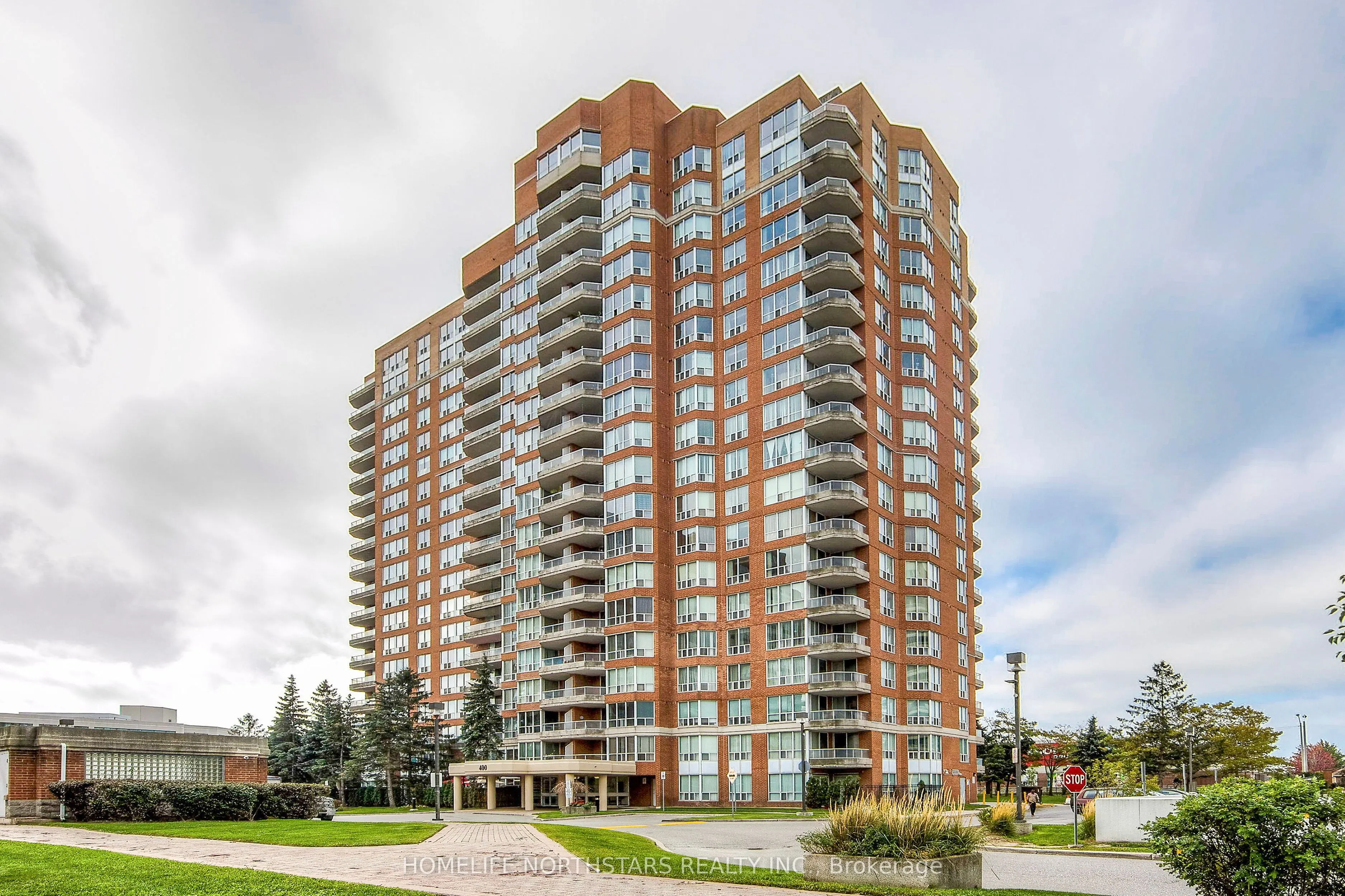 400 Mclevin Avenue, #1001