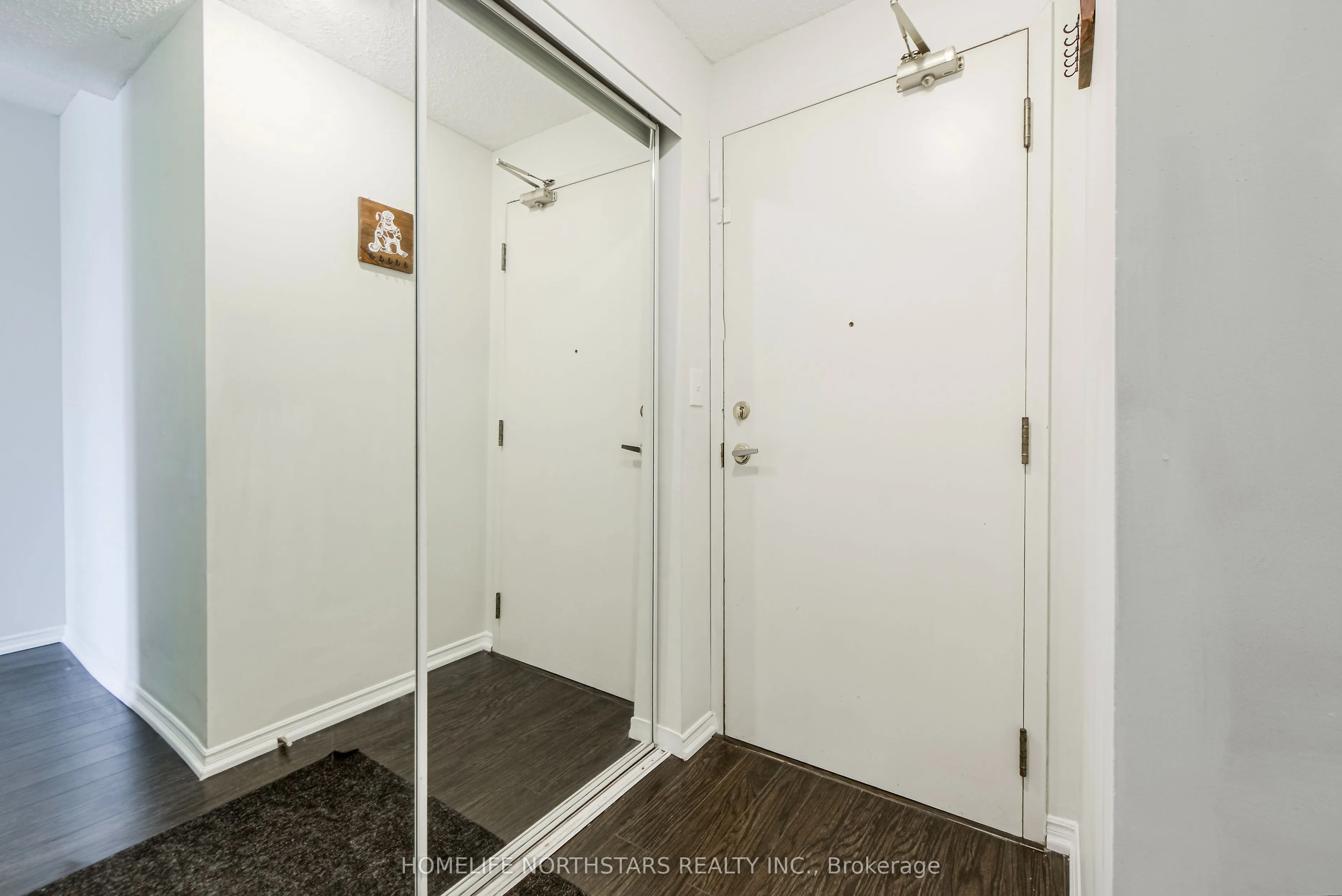 400 Mclevin Avenue, #1001