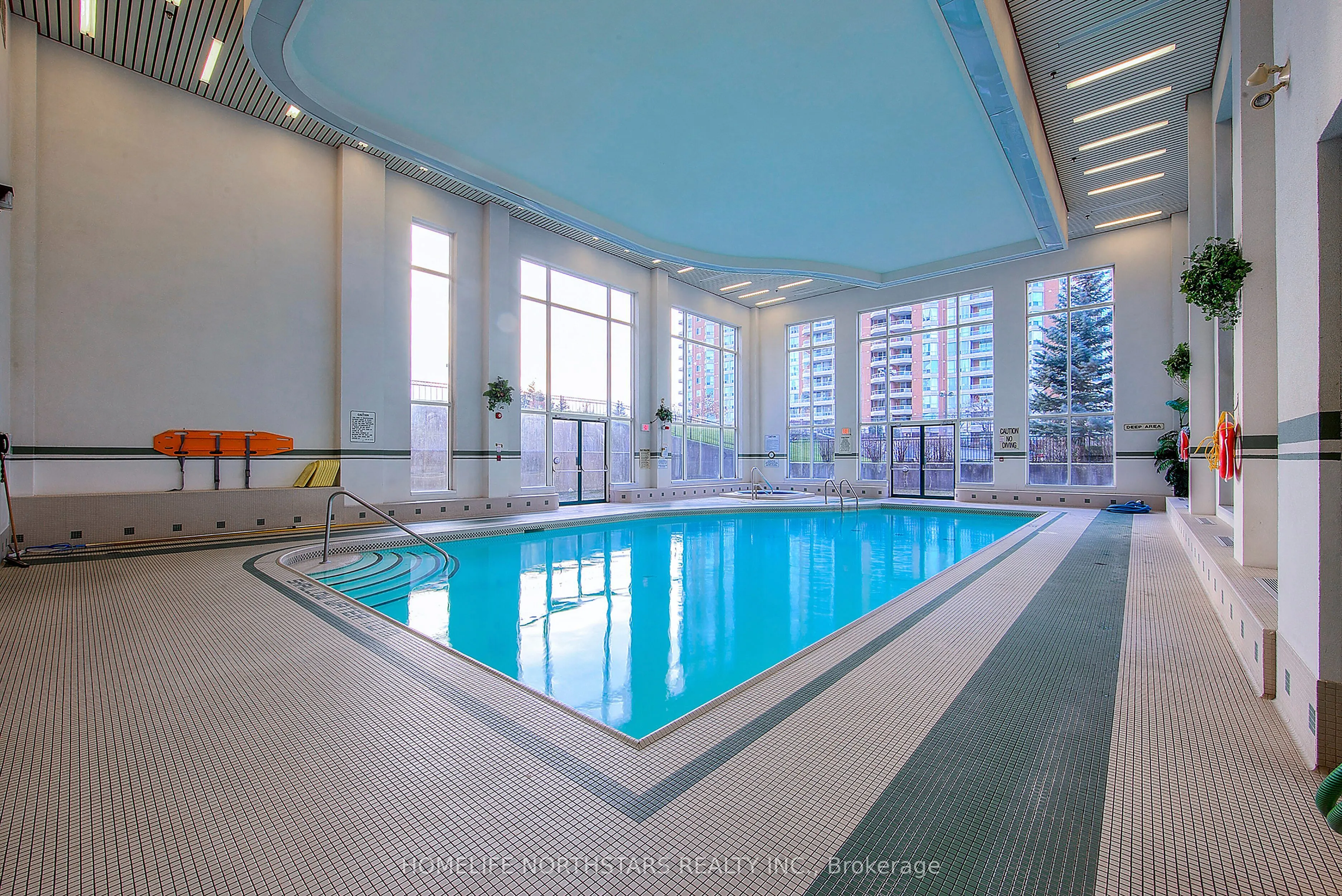400 Mclevin Avenue, #1001