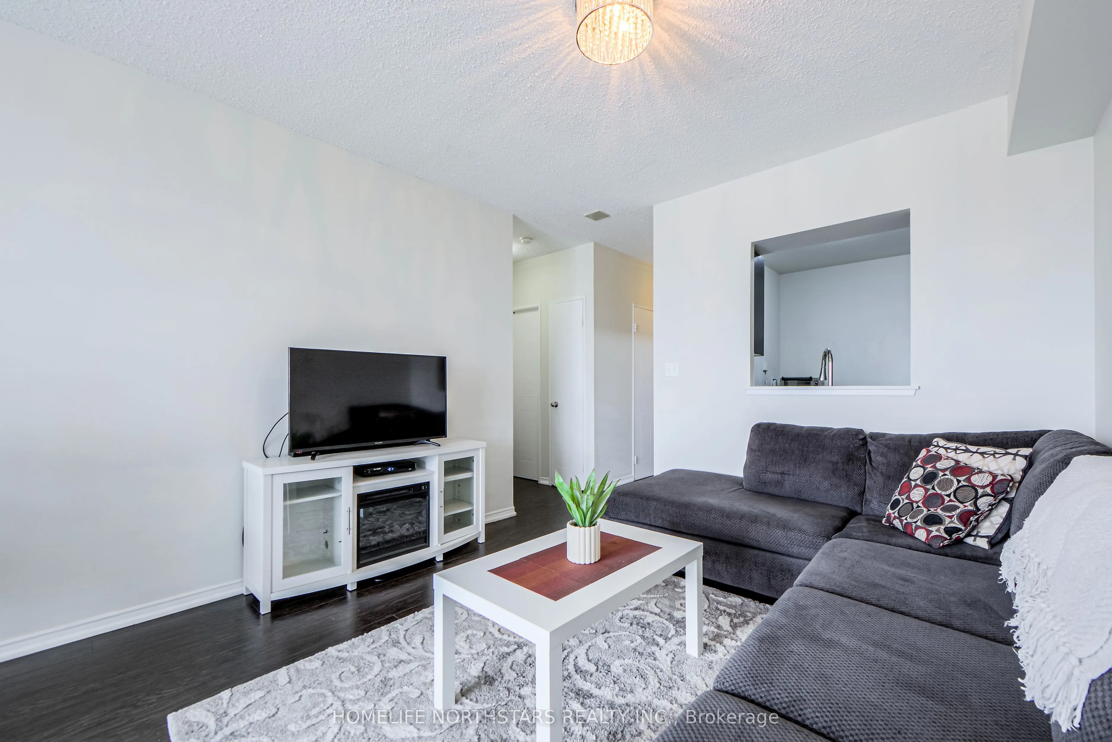 400 Mclevin Avenue, #1001