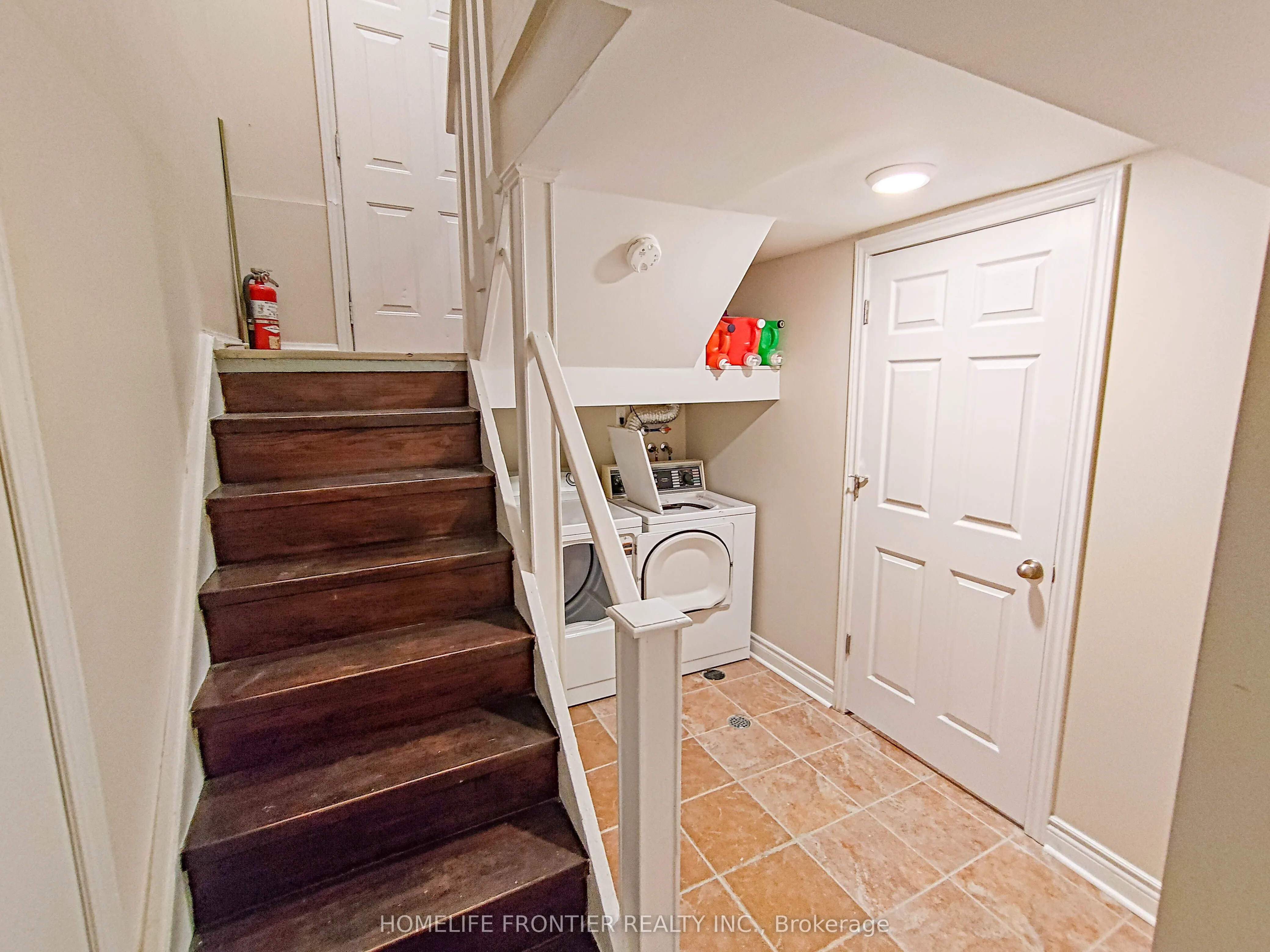 59 Dowswell Drive
