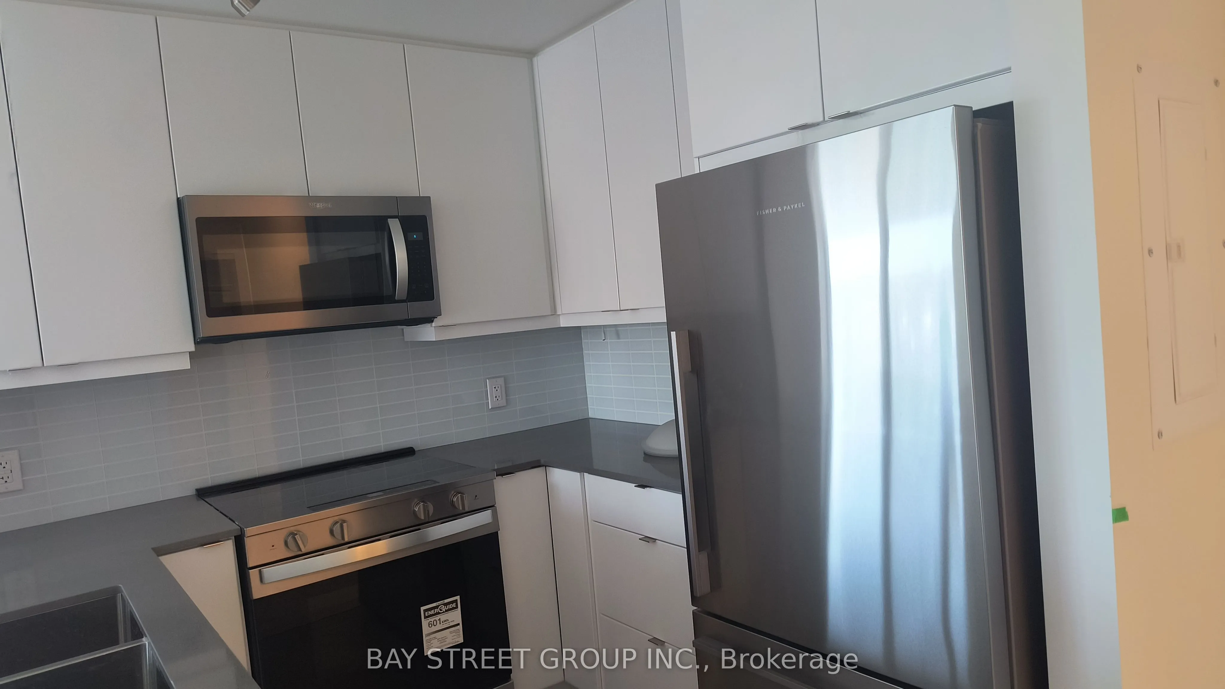 3270 Sheppard Avenue E, #422