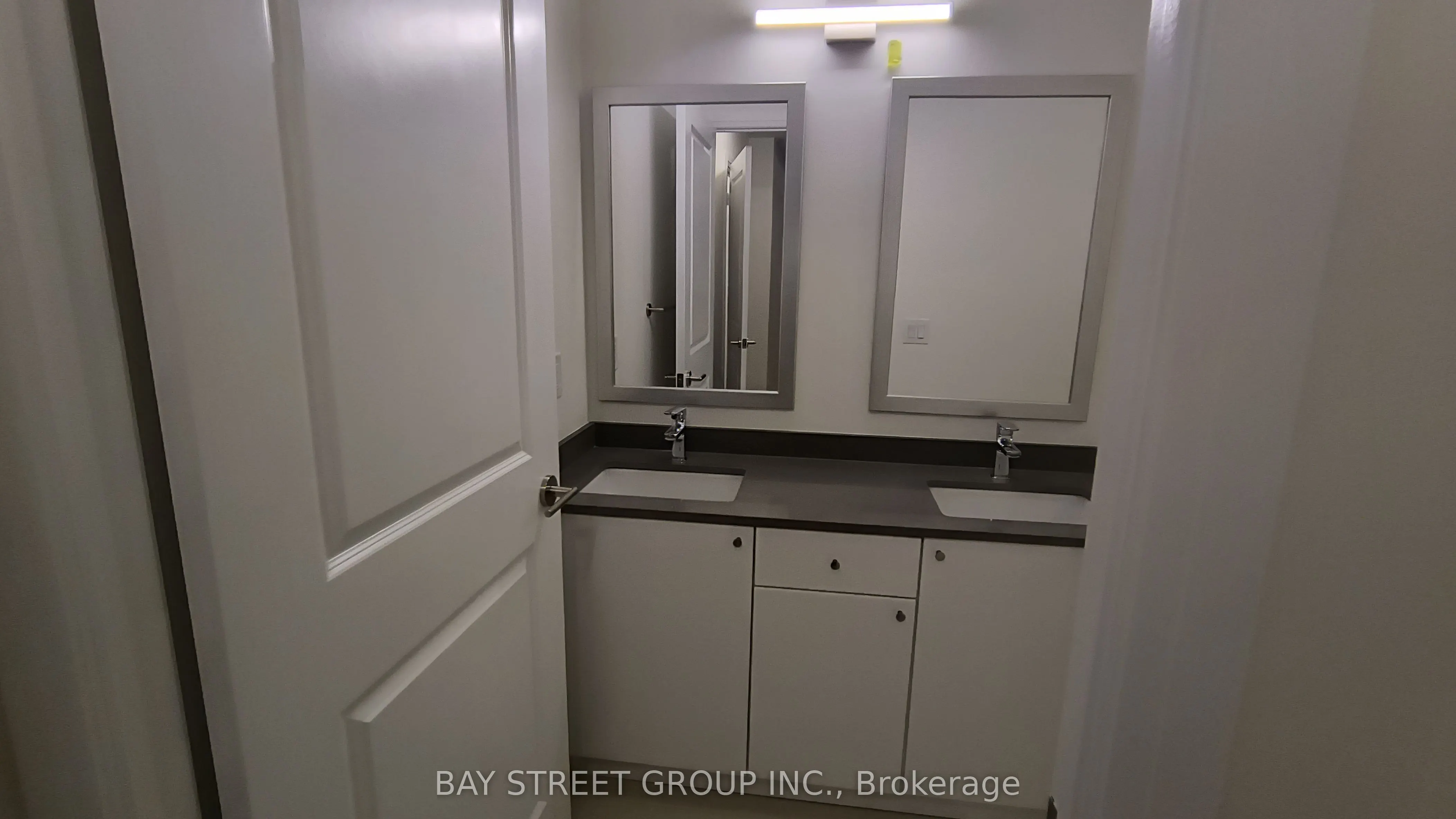 3270 Sheppard Avenue E, #422