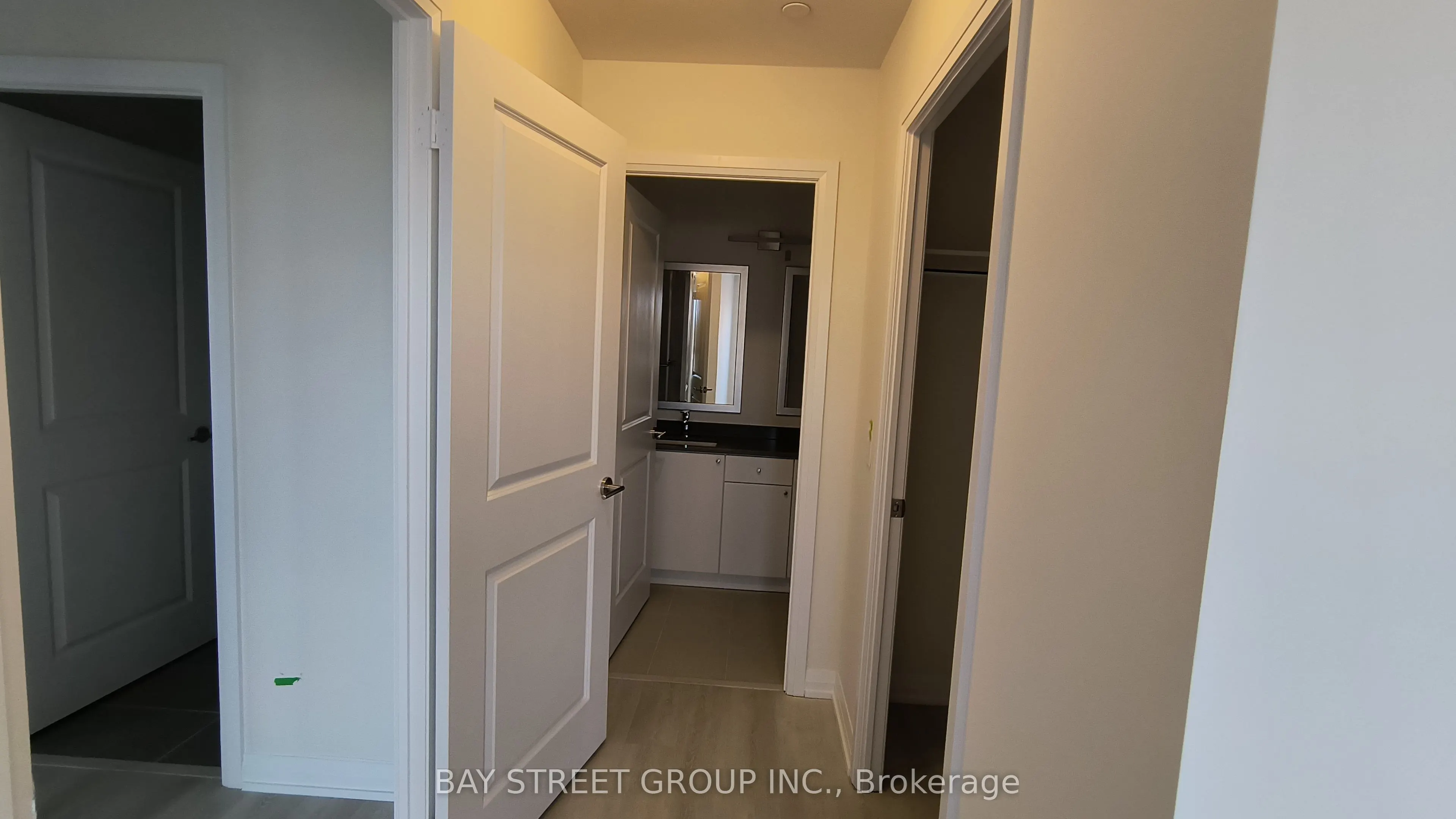 3270 Sheppard Avenue E, #422