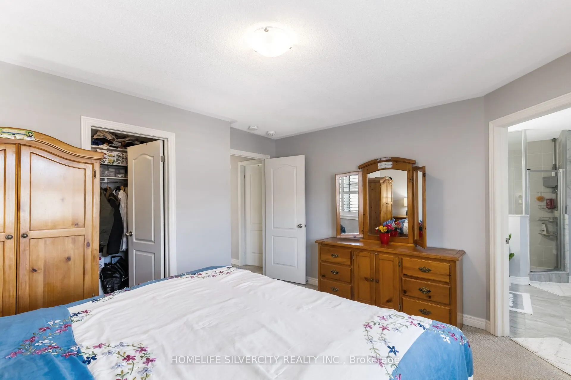 411 Windfields Farm Drive W, #MAIN