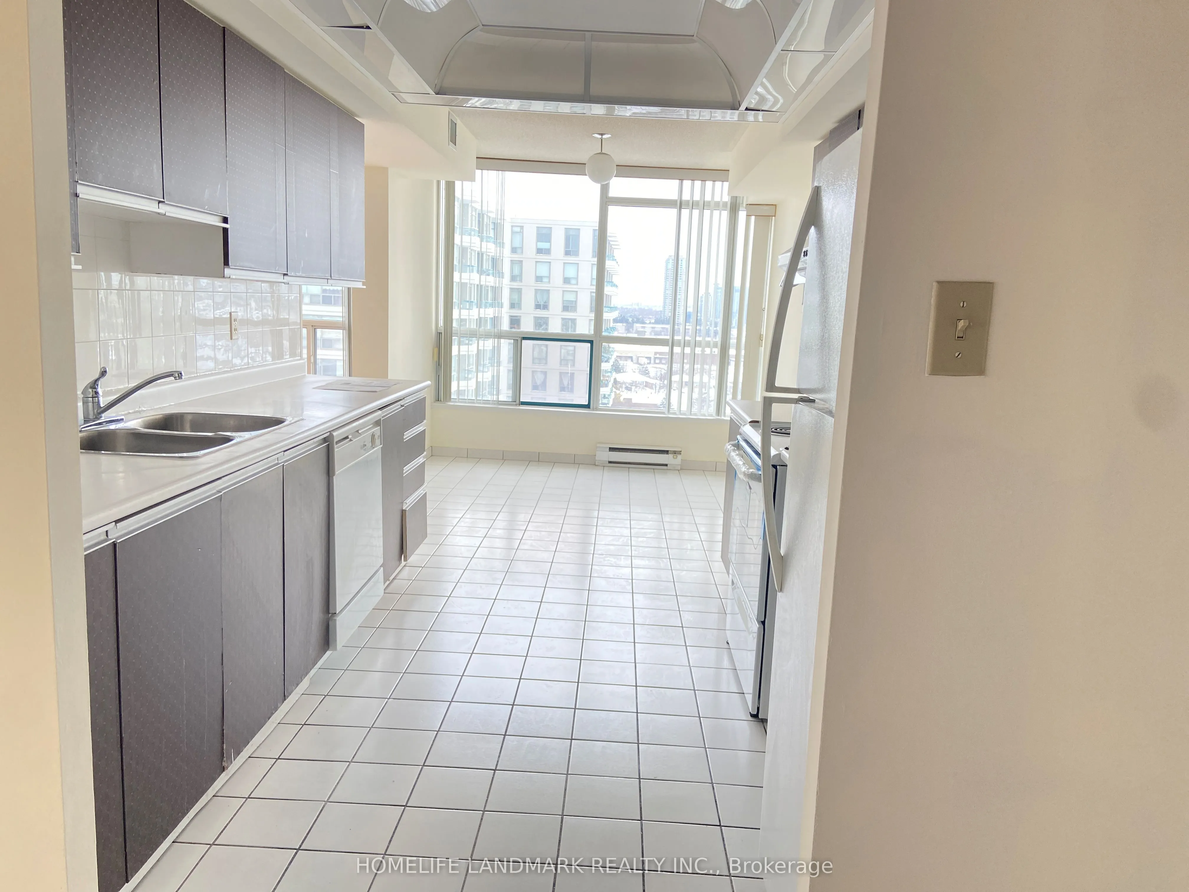 4725 Sheppard Avenue E, #1204