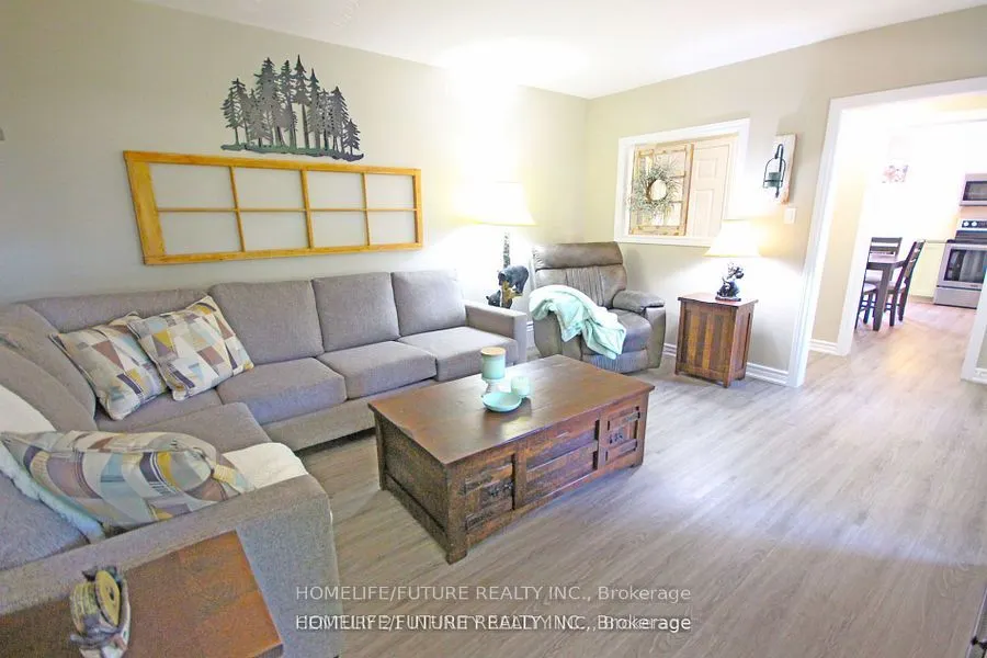 617 Wychwood Street, #main