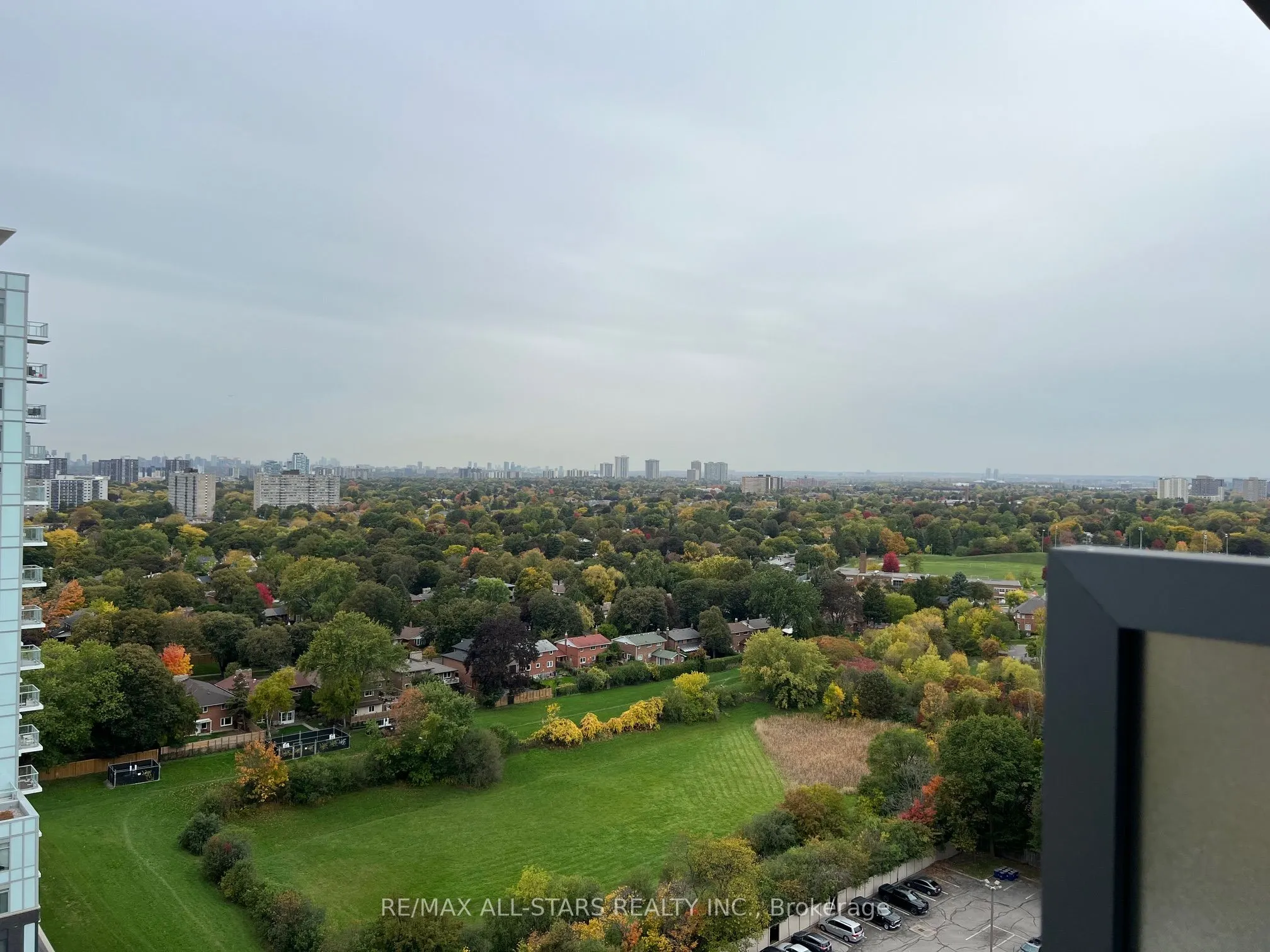 3260 Sheppard Avenue E, #1610