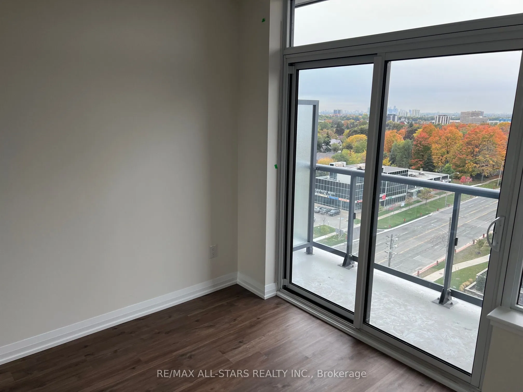 3260 Sheppard Avenue E, #1101