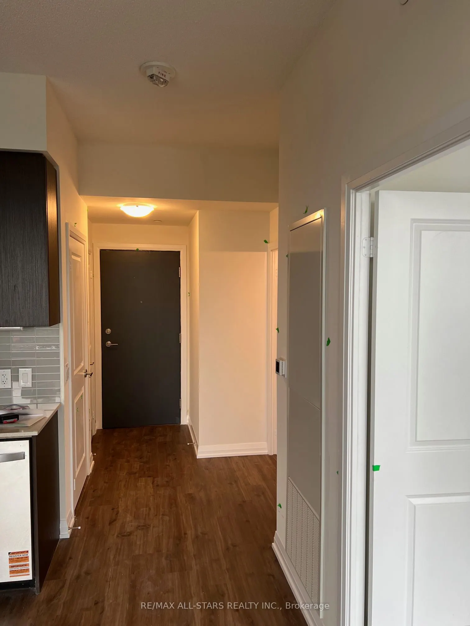 3260 Sheppard Avenue E, #1101