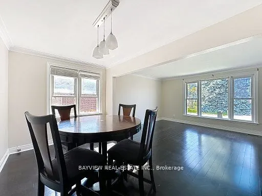 37 Princeway Drive S