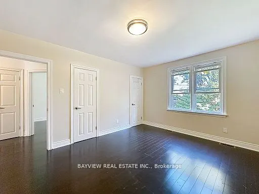 37 Princeway Drive S