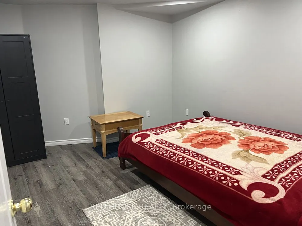 4 Brennan Road, #Room 2