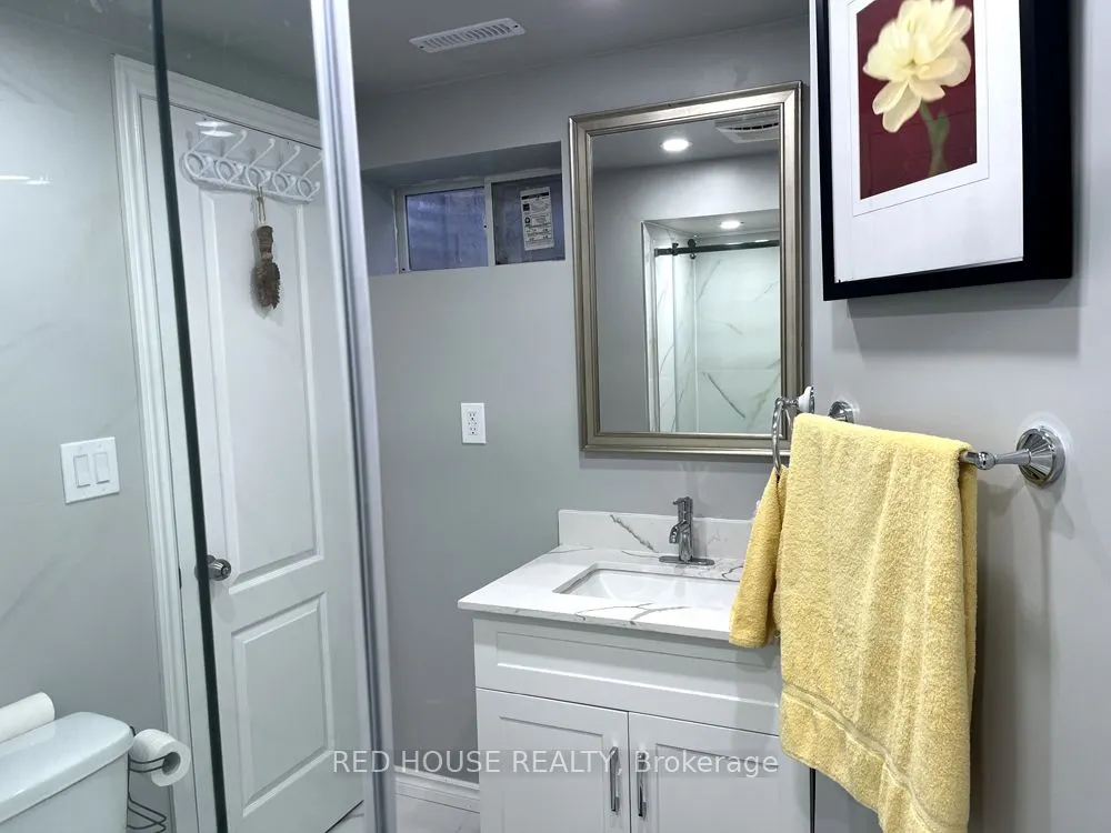 4 Brennan Road, #Room 2
