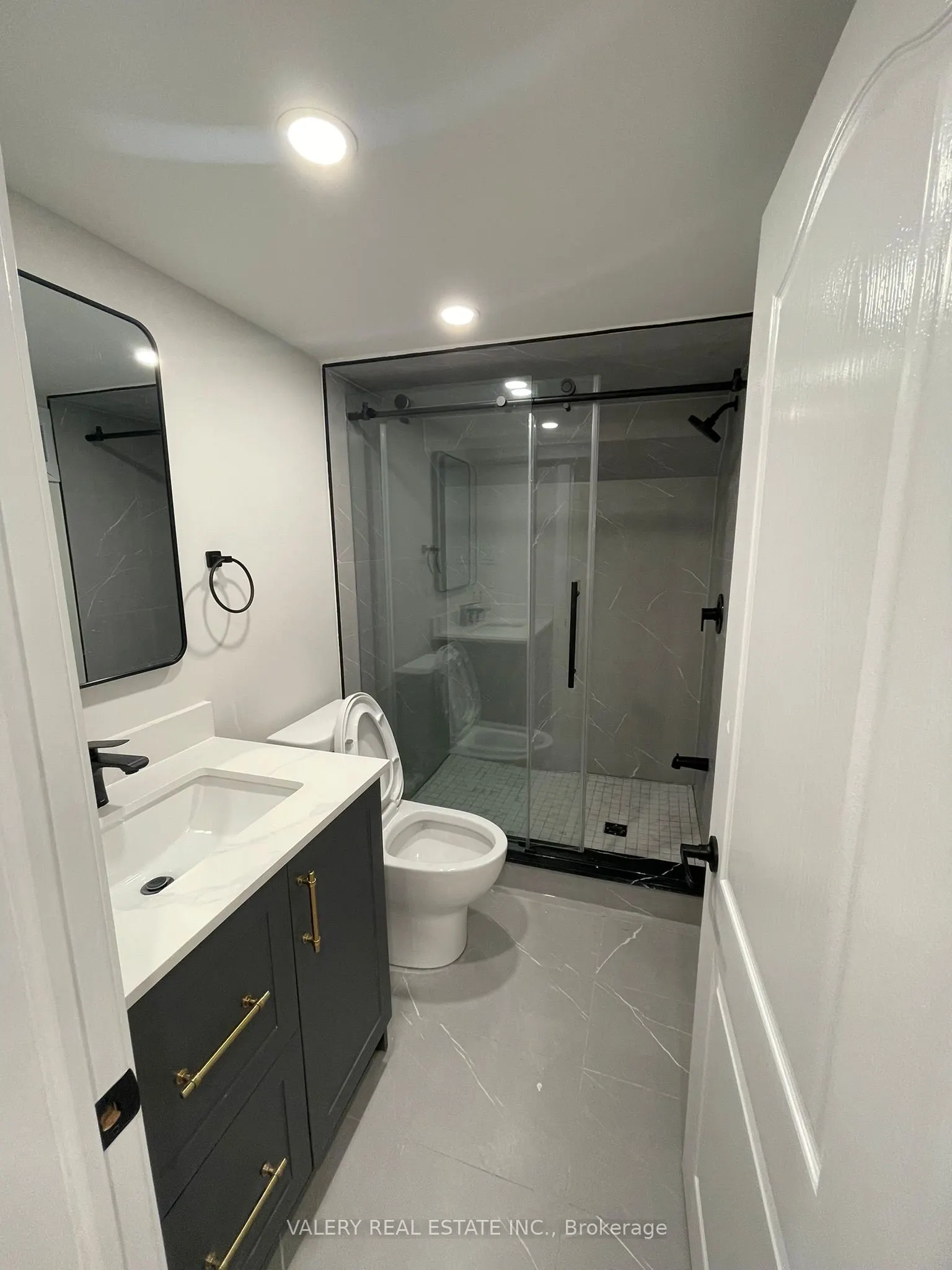 1119 King Street, #LOWER