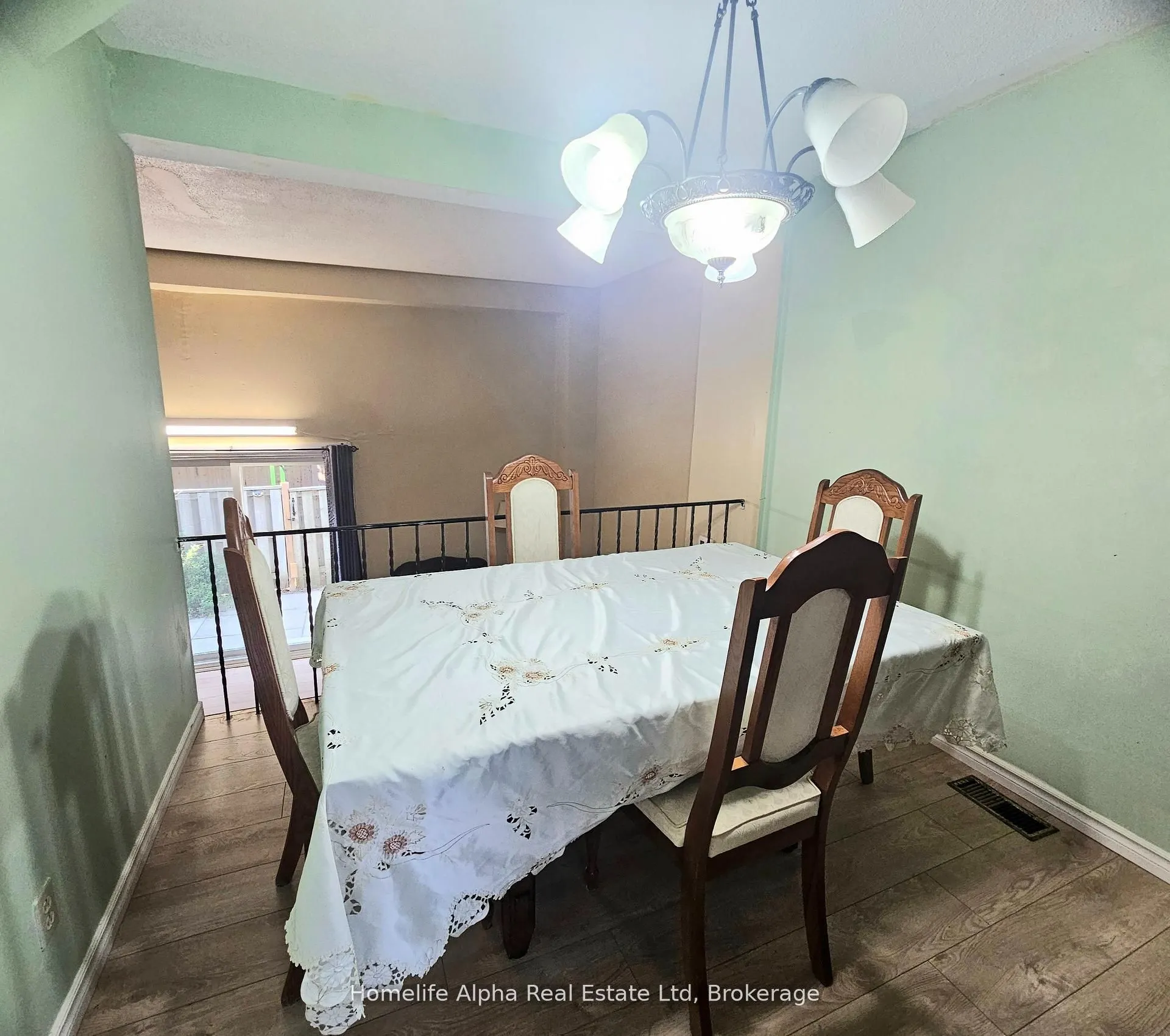 300 Bridletowne Circle, #24