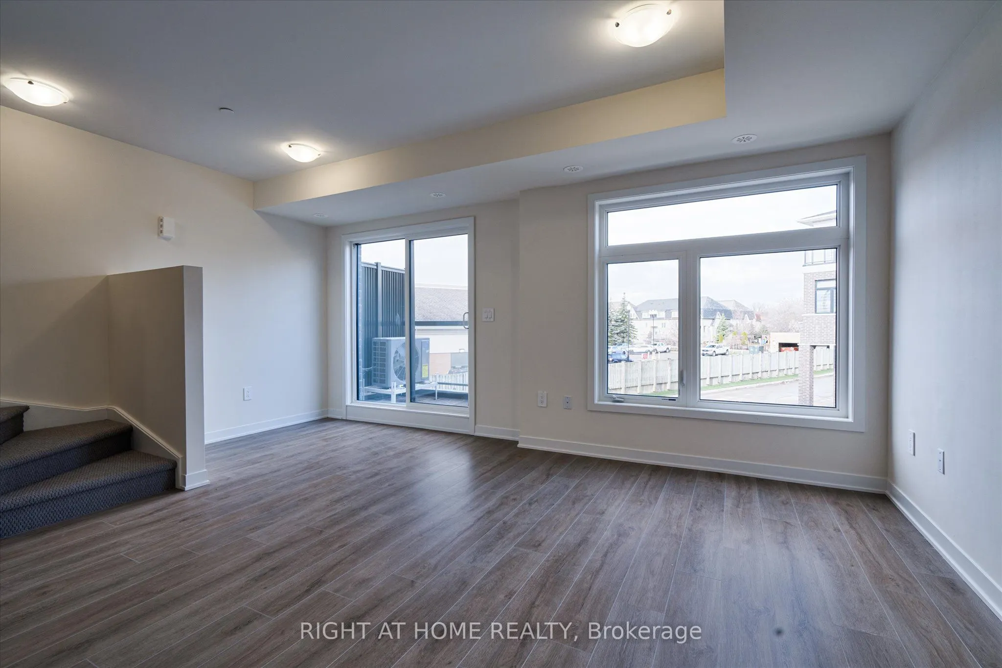 755 Omega Drive, #305