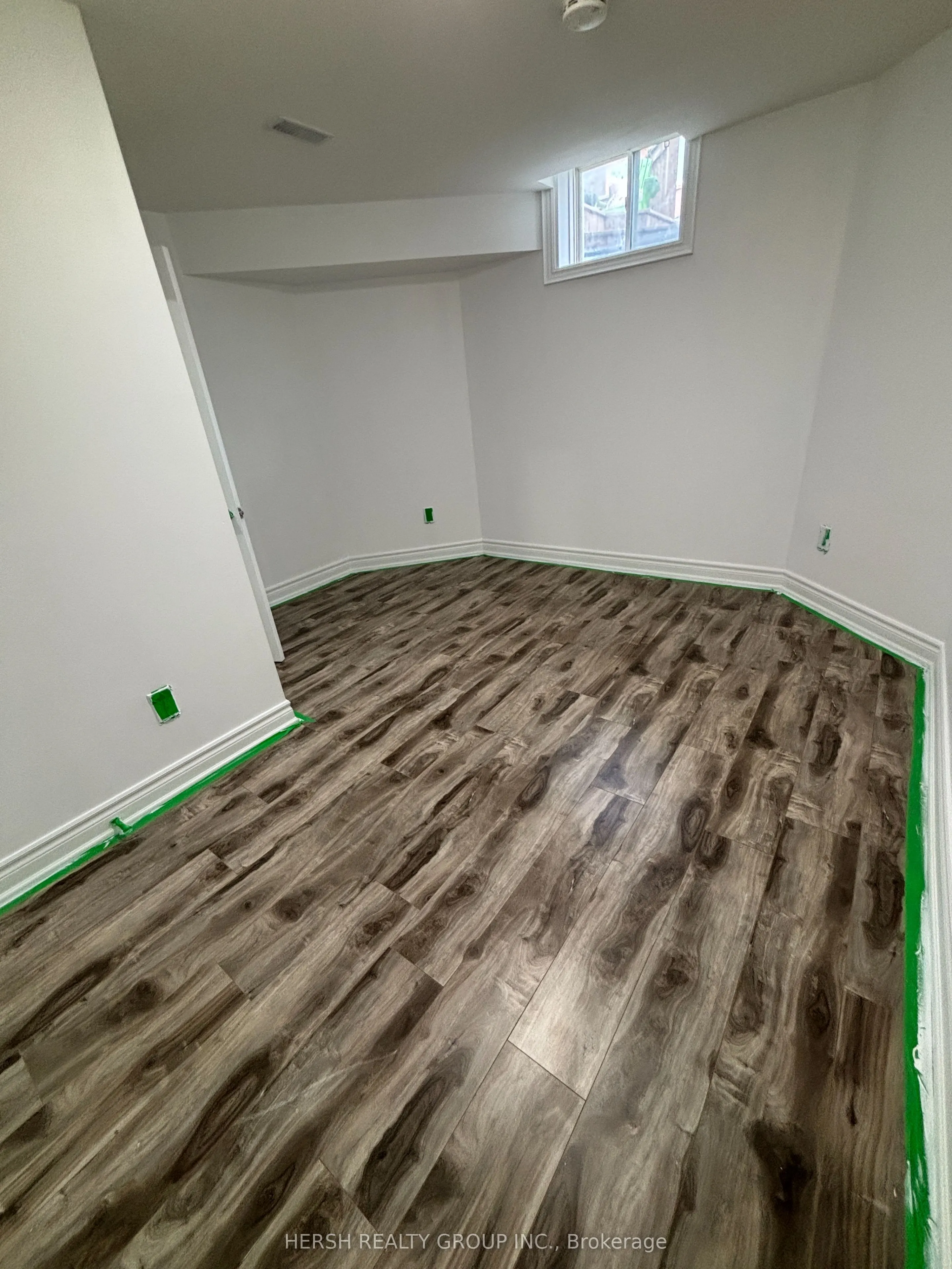 16 Antelope Drive, #basement