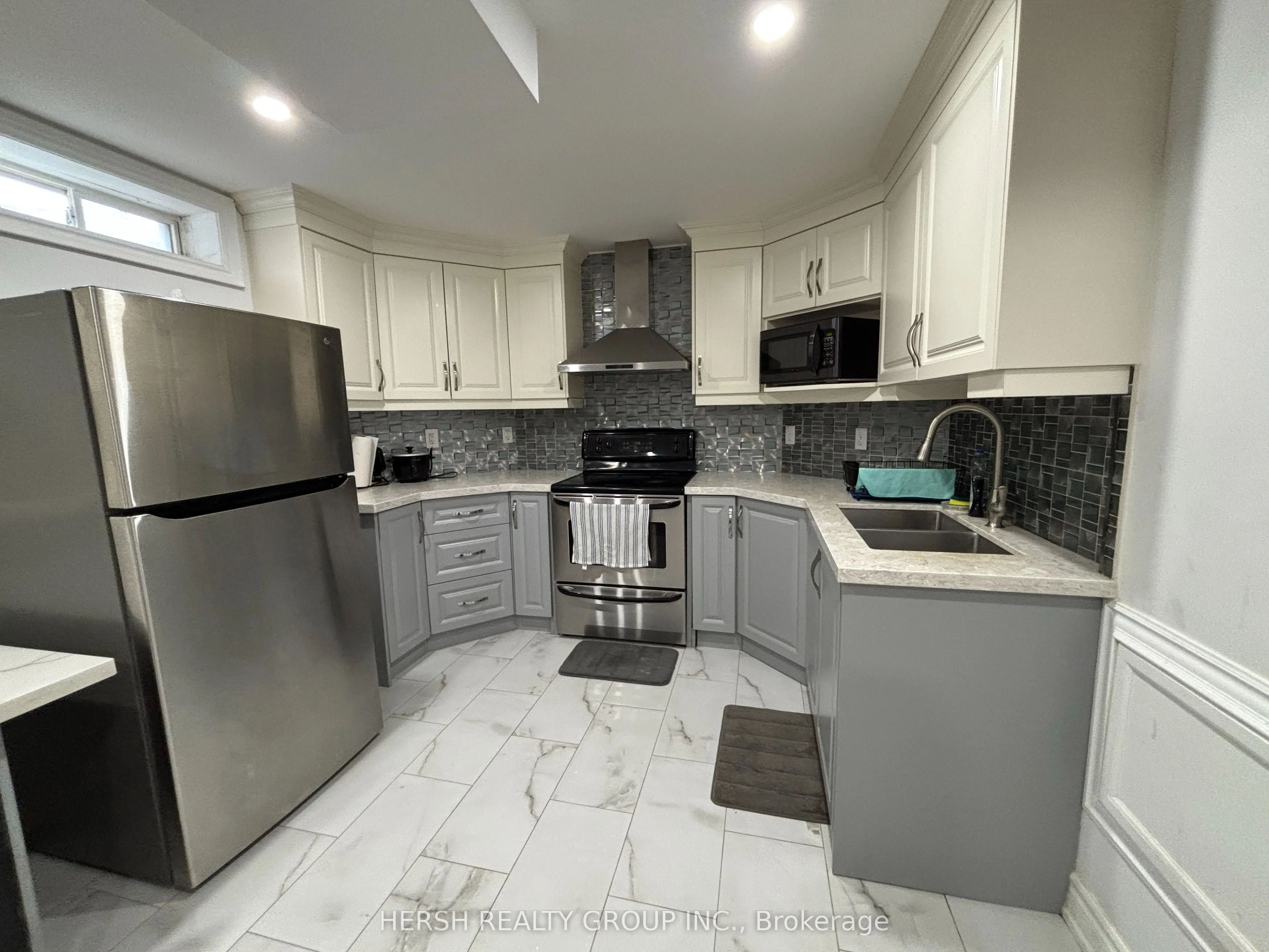 16 Antelope Drive, #basement