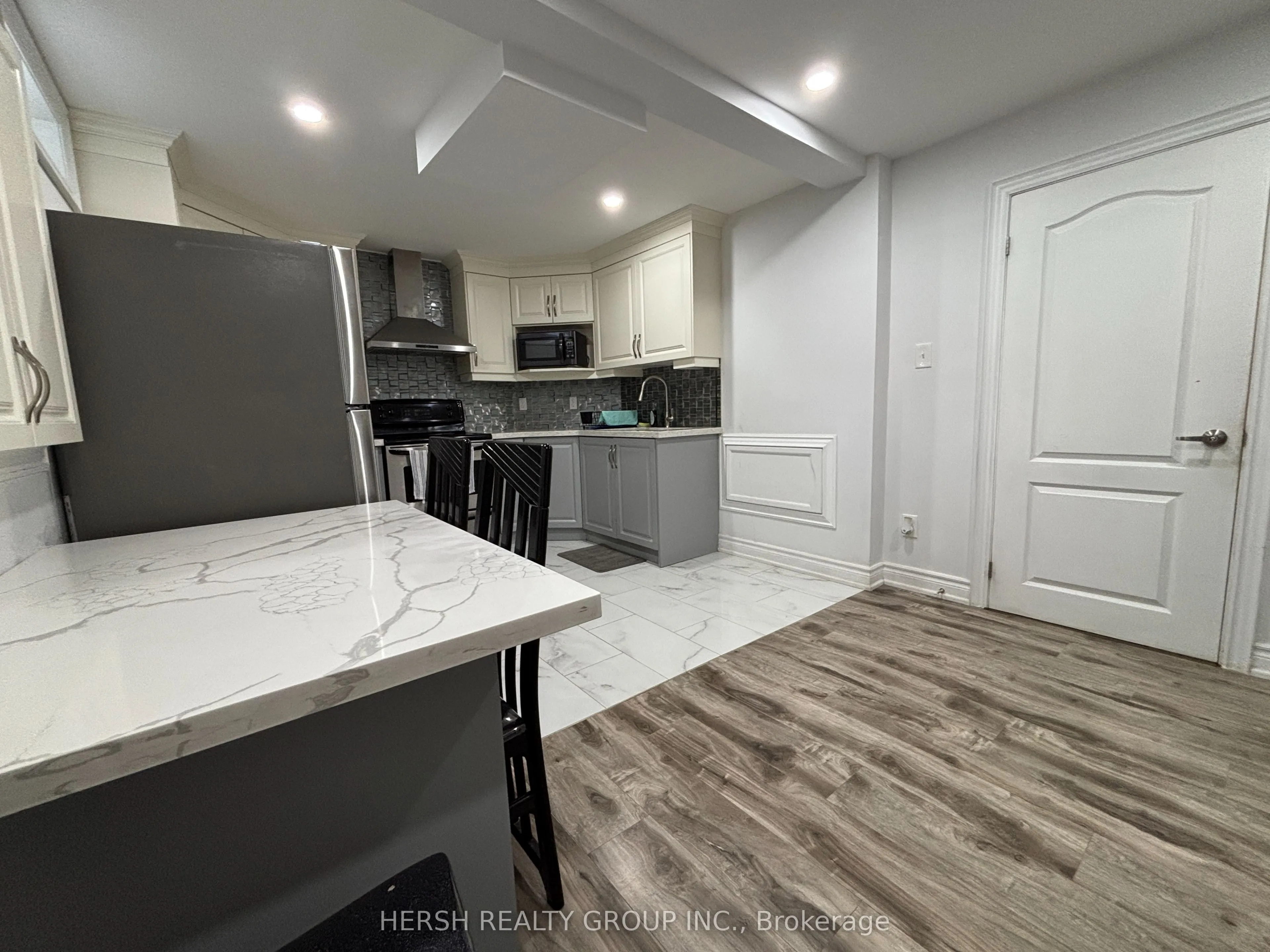 16 Antelope Drive, #basement