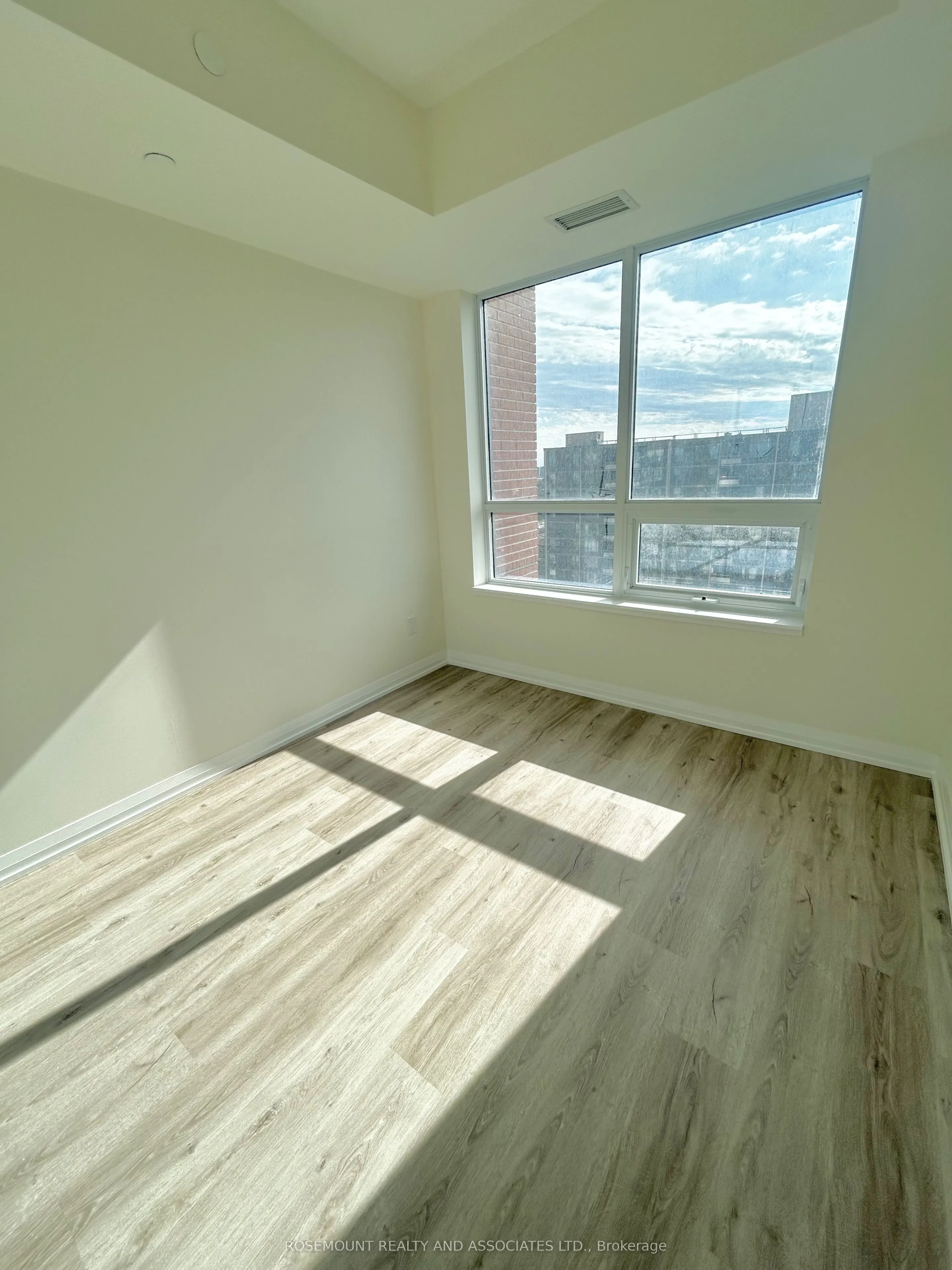 3260 Sheppard Avenue E, #1524