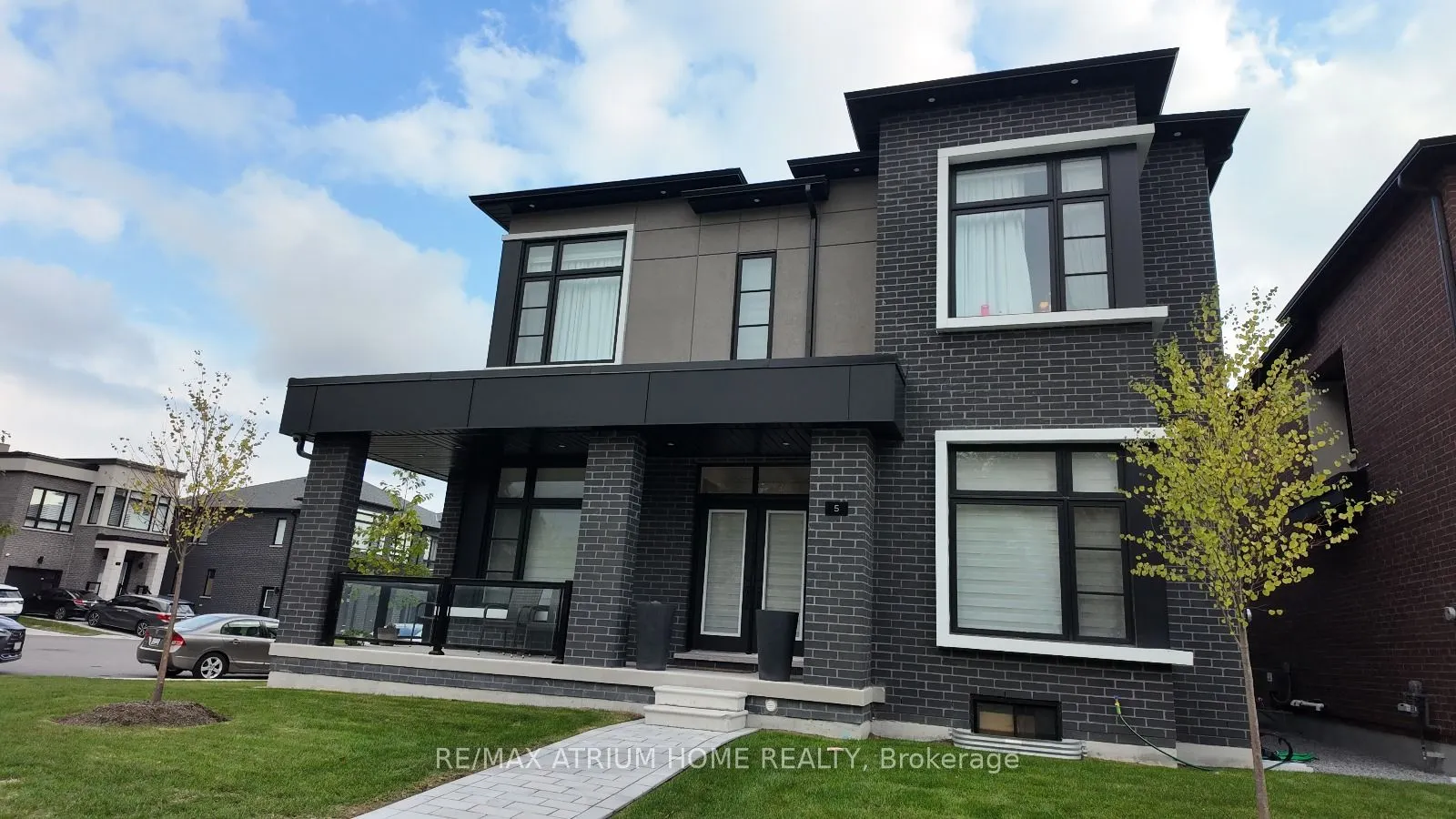 5 Norbury Crescent