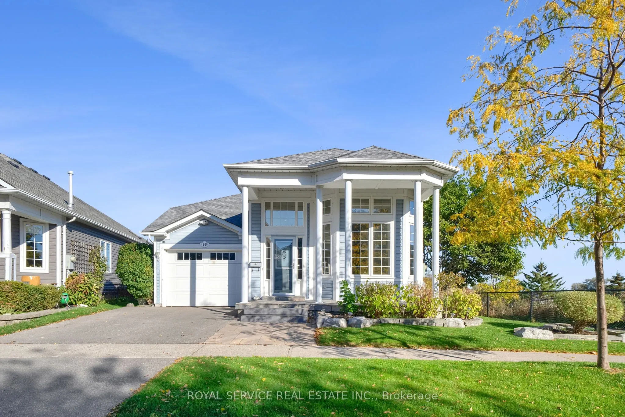 86 Carveth Crescent