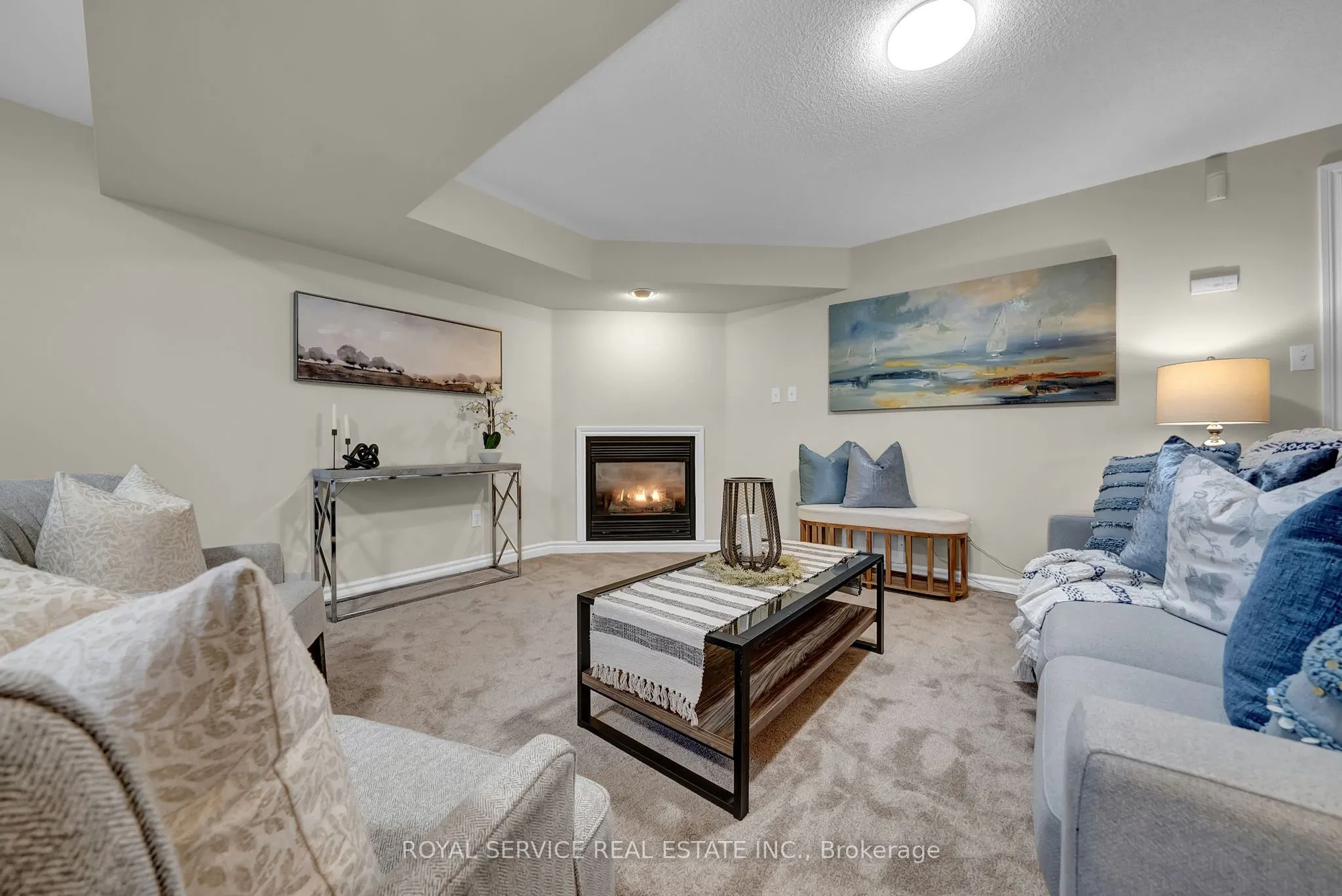 86 Carveth Crescent