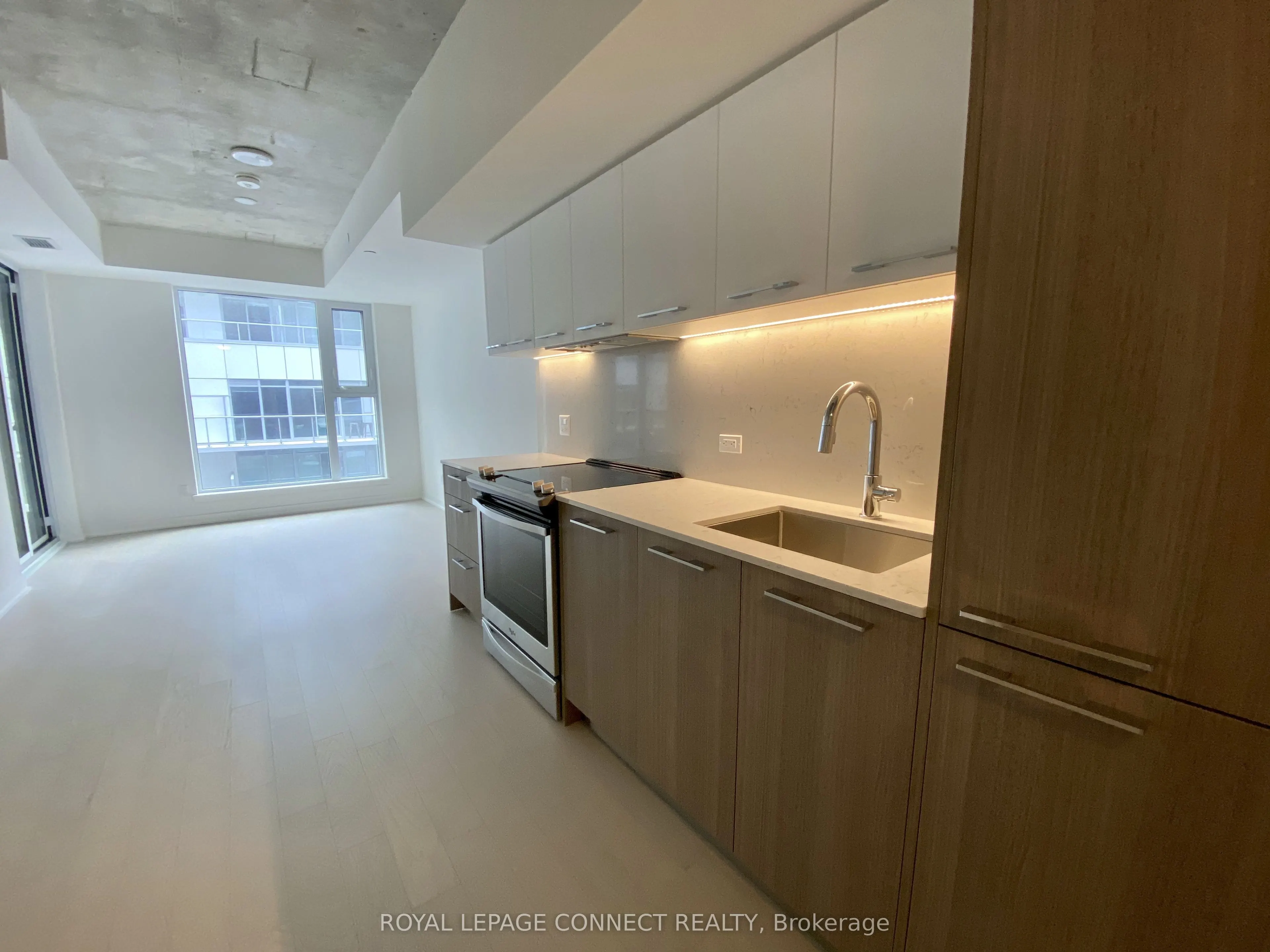 30 Baseball Place, #614