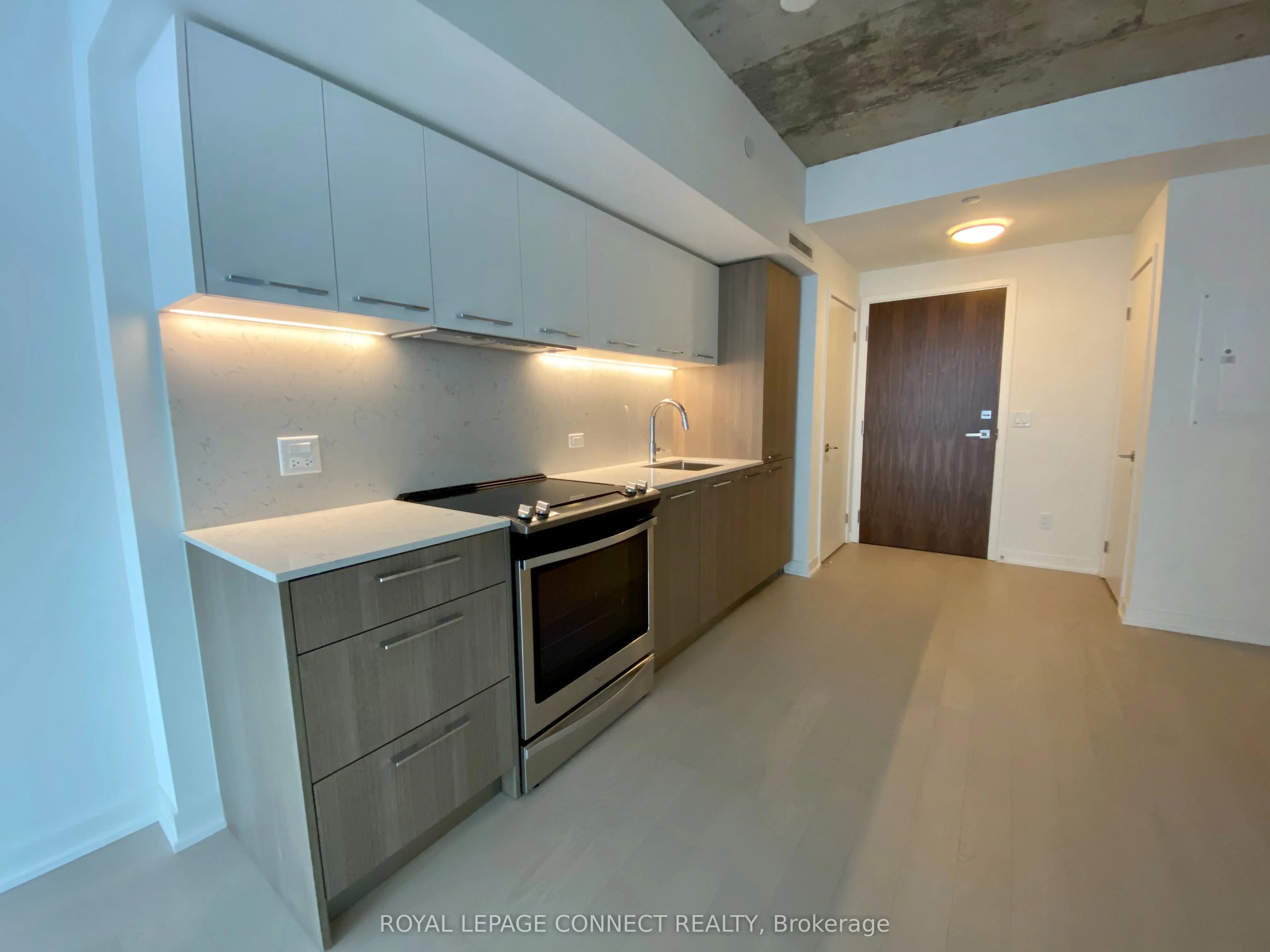 30 Baseball Place, #614