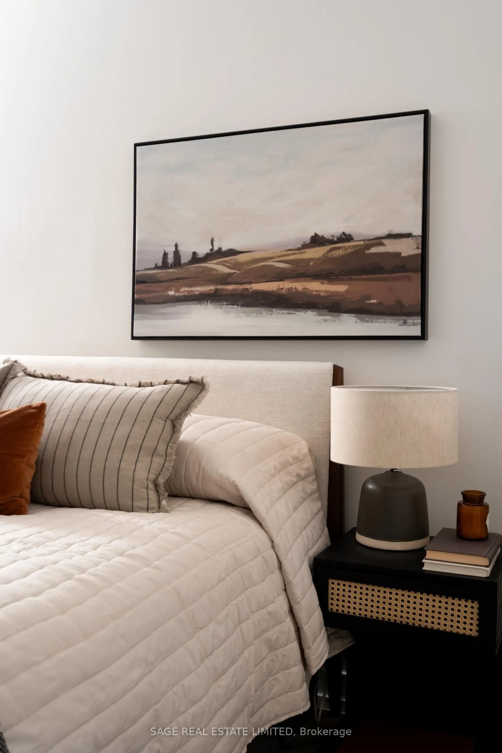 1321 Gerrard Street E, #8