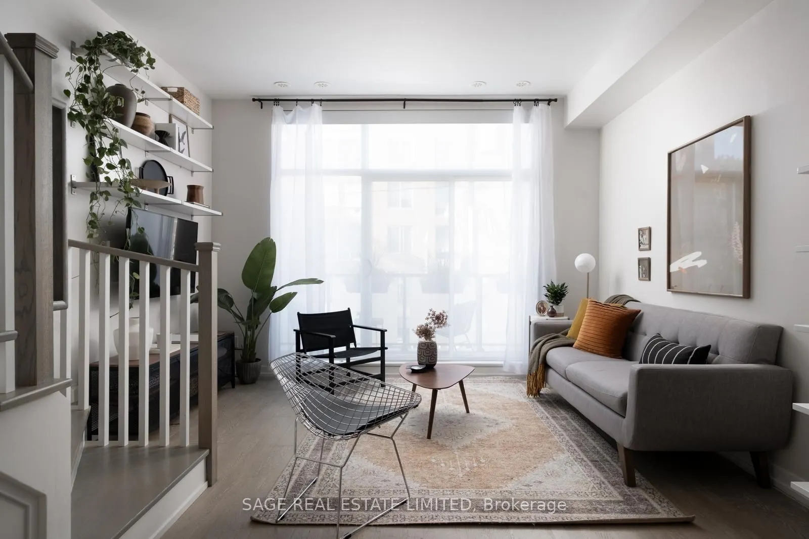 1321 Gerrard Street E, #8
