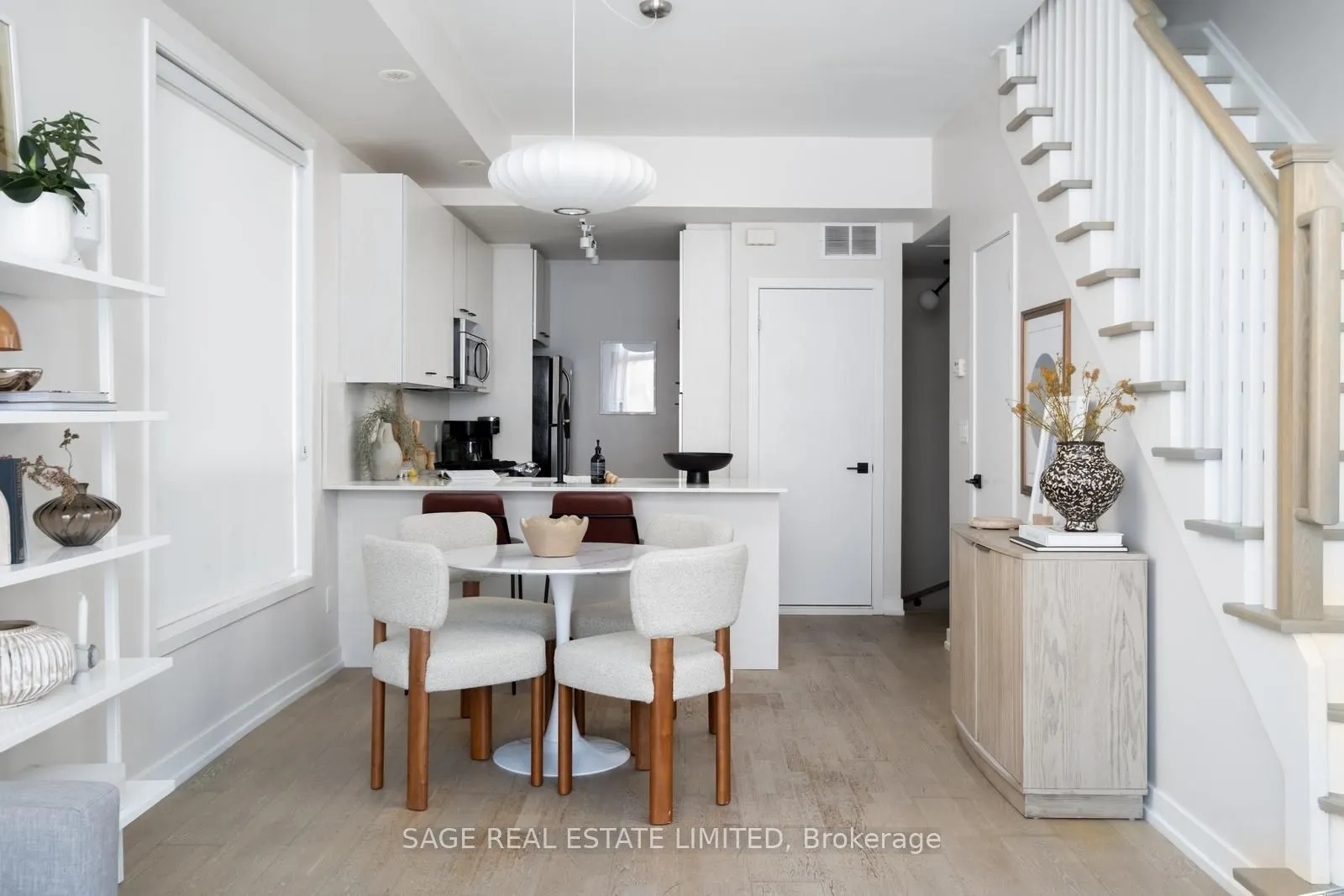 1321 Gerrard Street E, #8