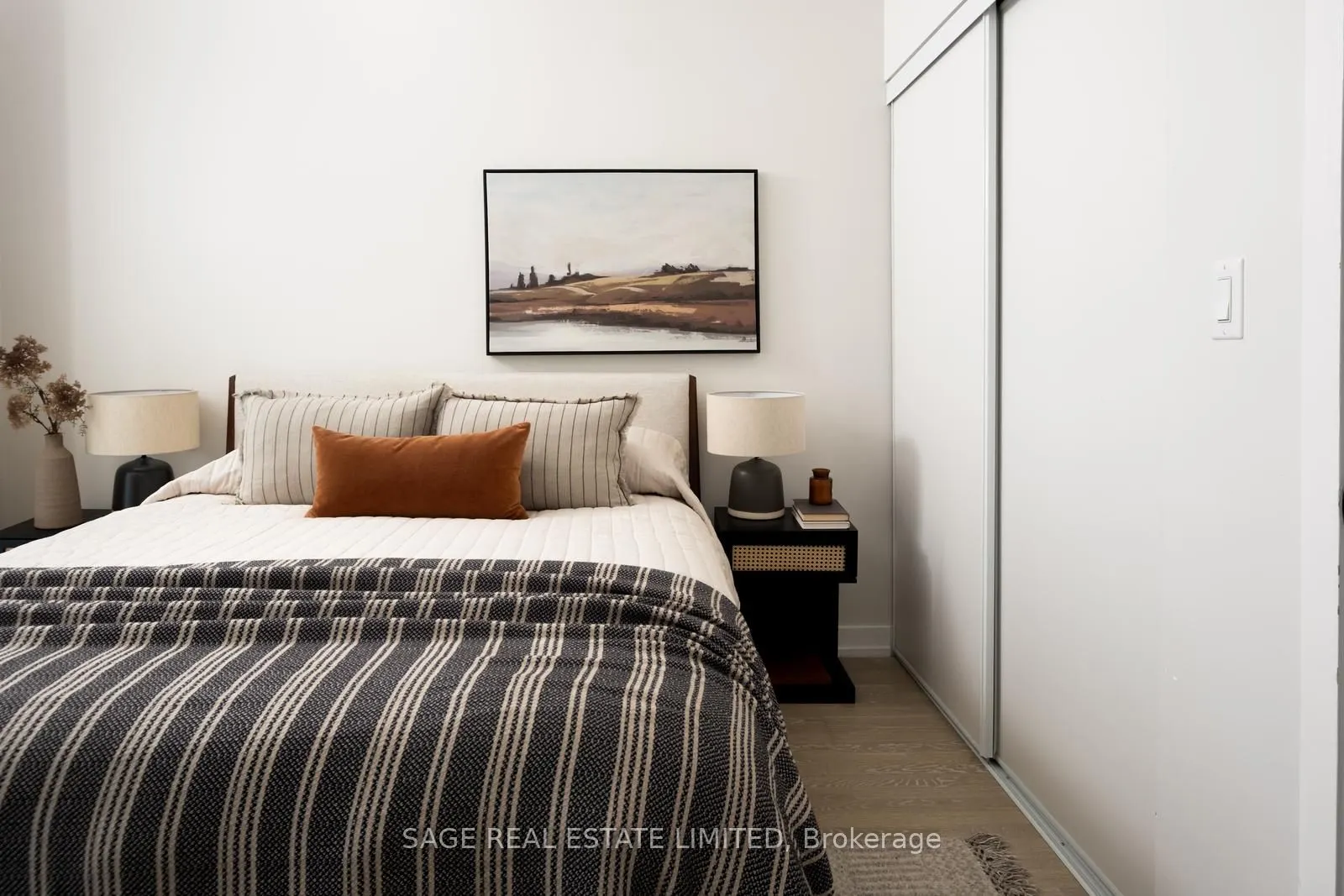 1321 Gerrard Street E, #8