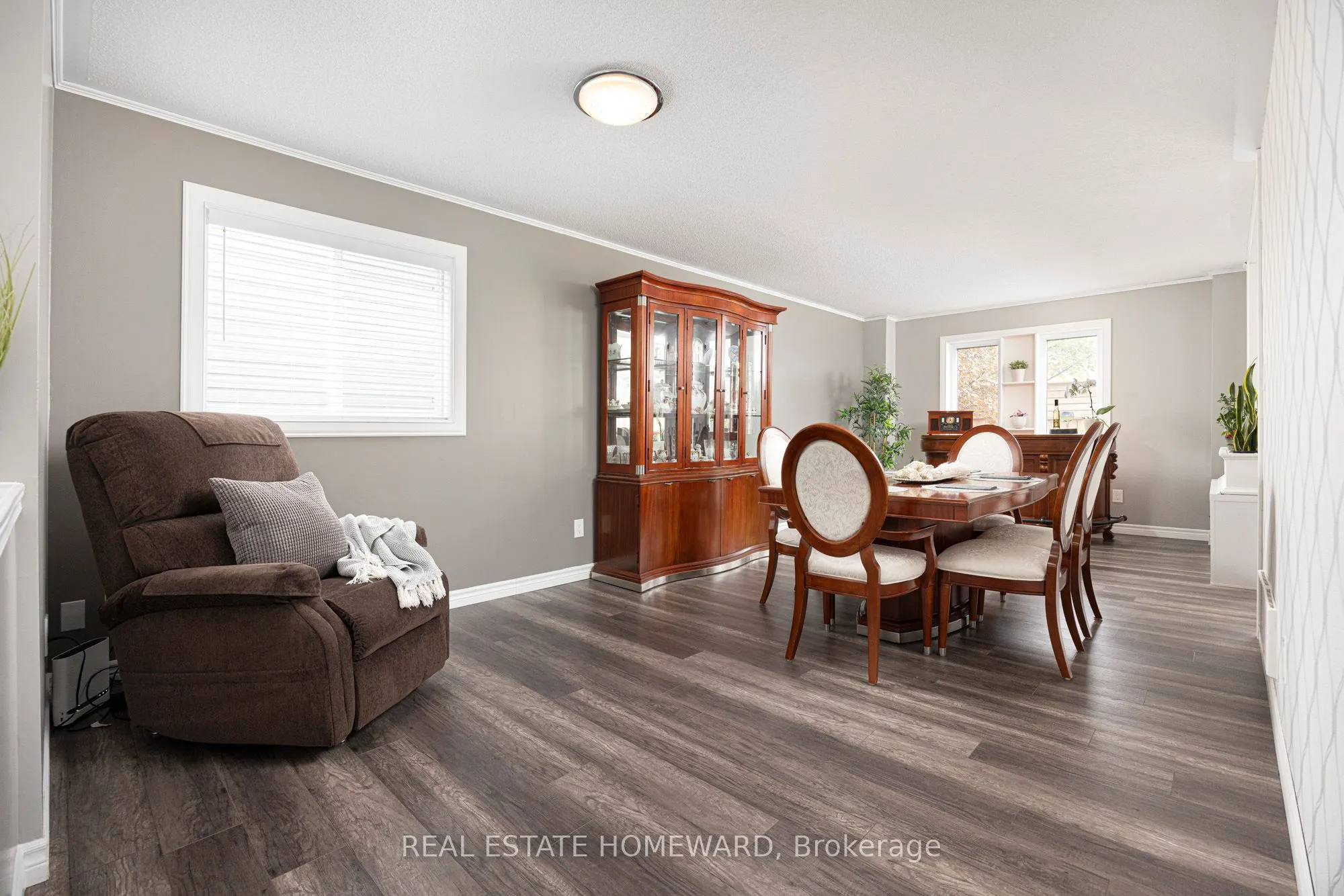 49 Waterview Lane