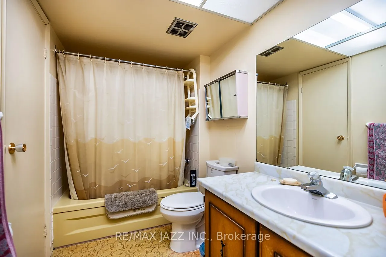 1330 Trowbridge Drive, #81
