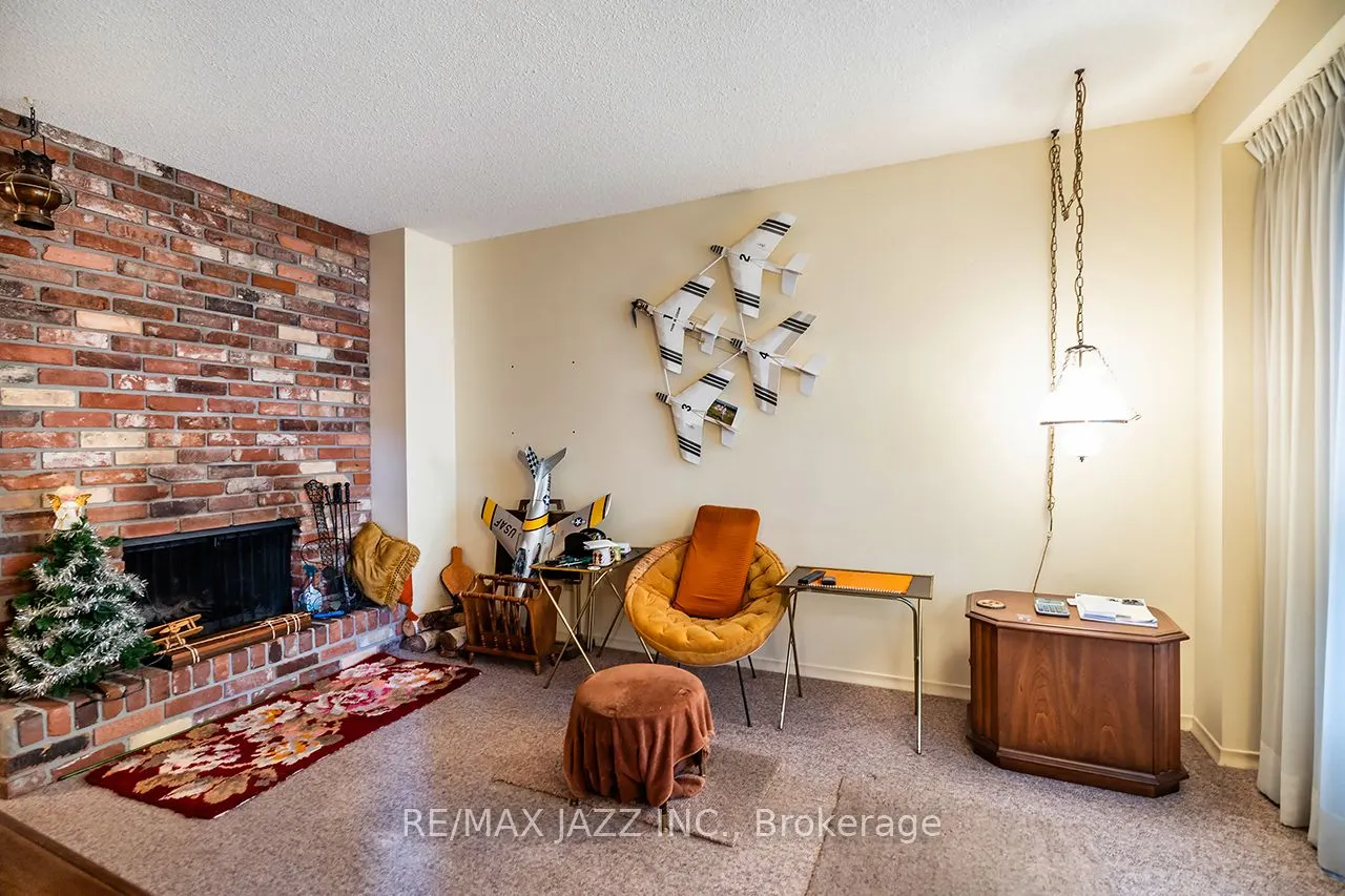 1330 Trowbridge Drive, #81