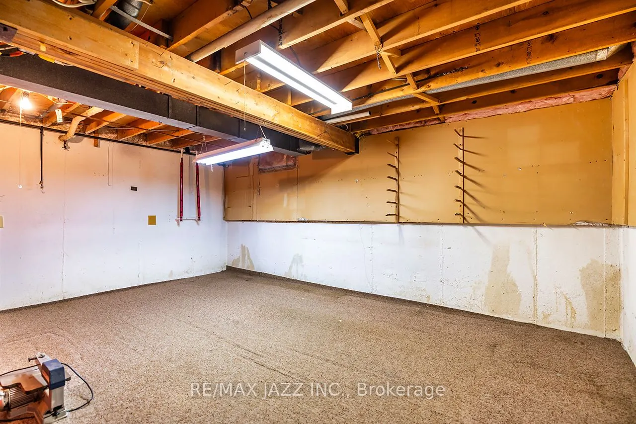 1330 Trowbridge Drive, #81